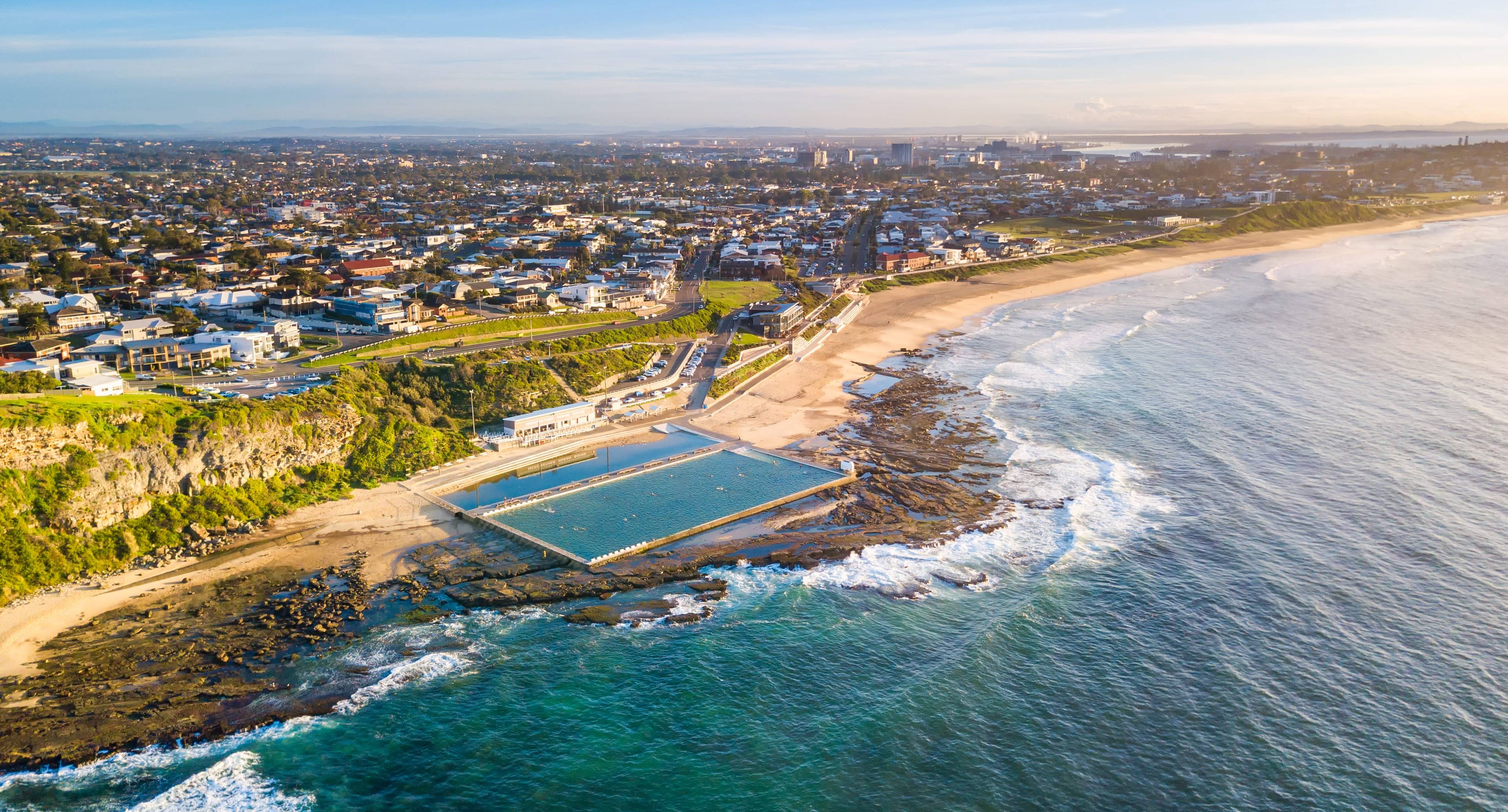 Hiking in the Bush and the Coolest Coastal City