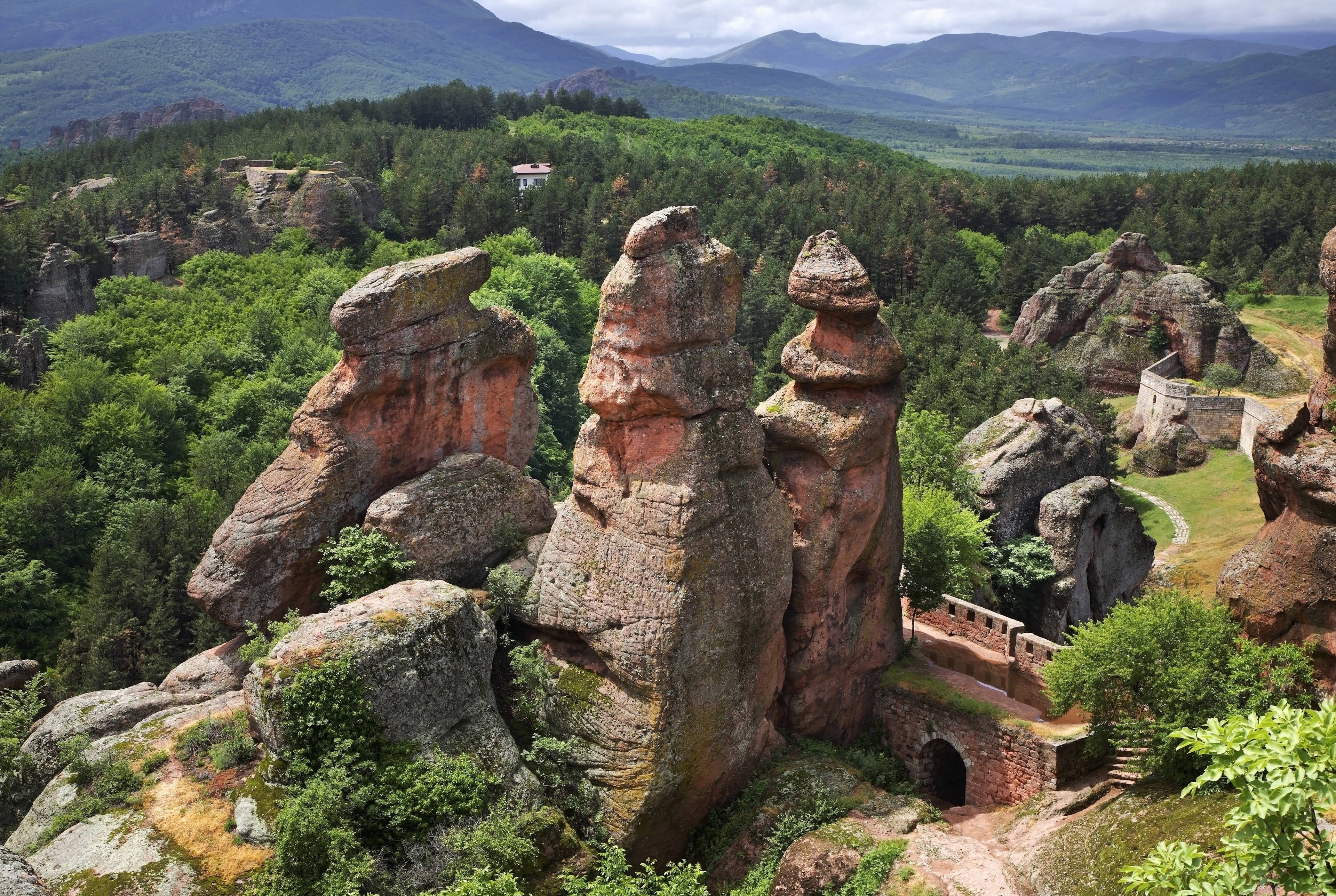 Bulgaria's Ancient Past - The Belogradchik Fortress and Caves 