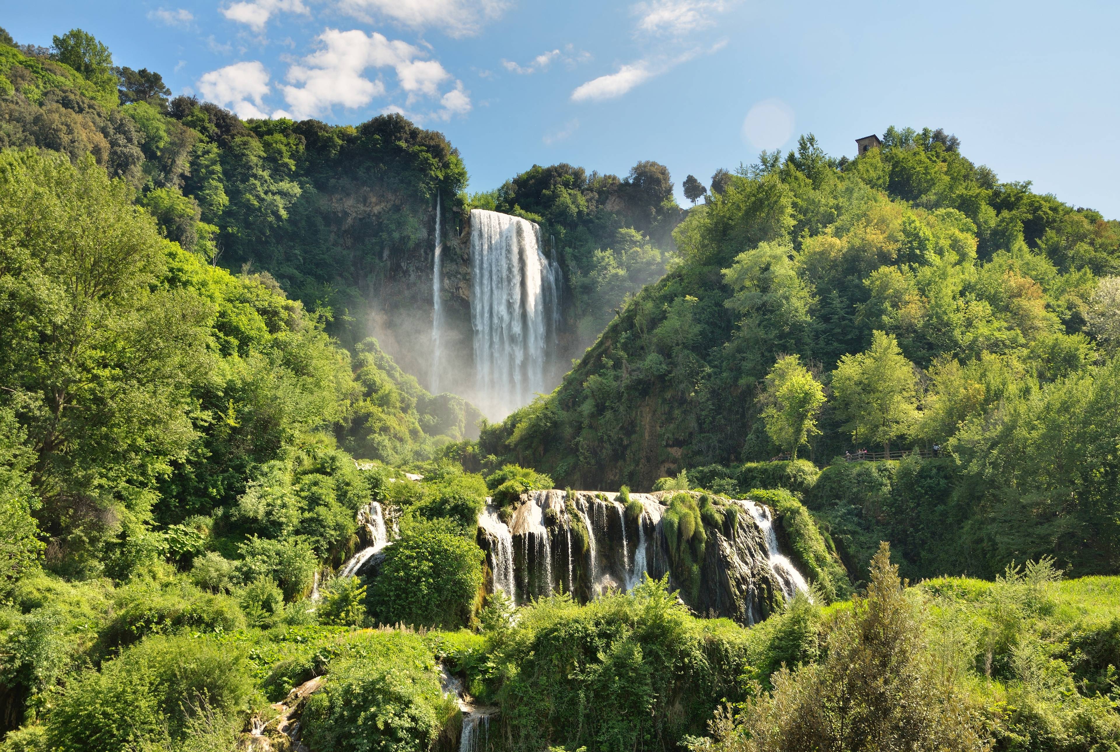 From Rome to Florence With Love Through Little Villages and Breathtaking Panorama