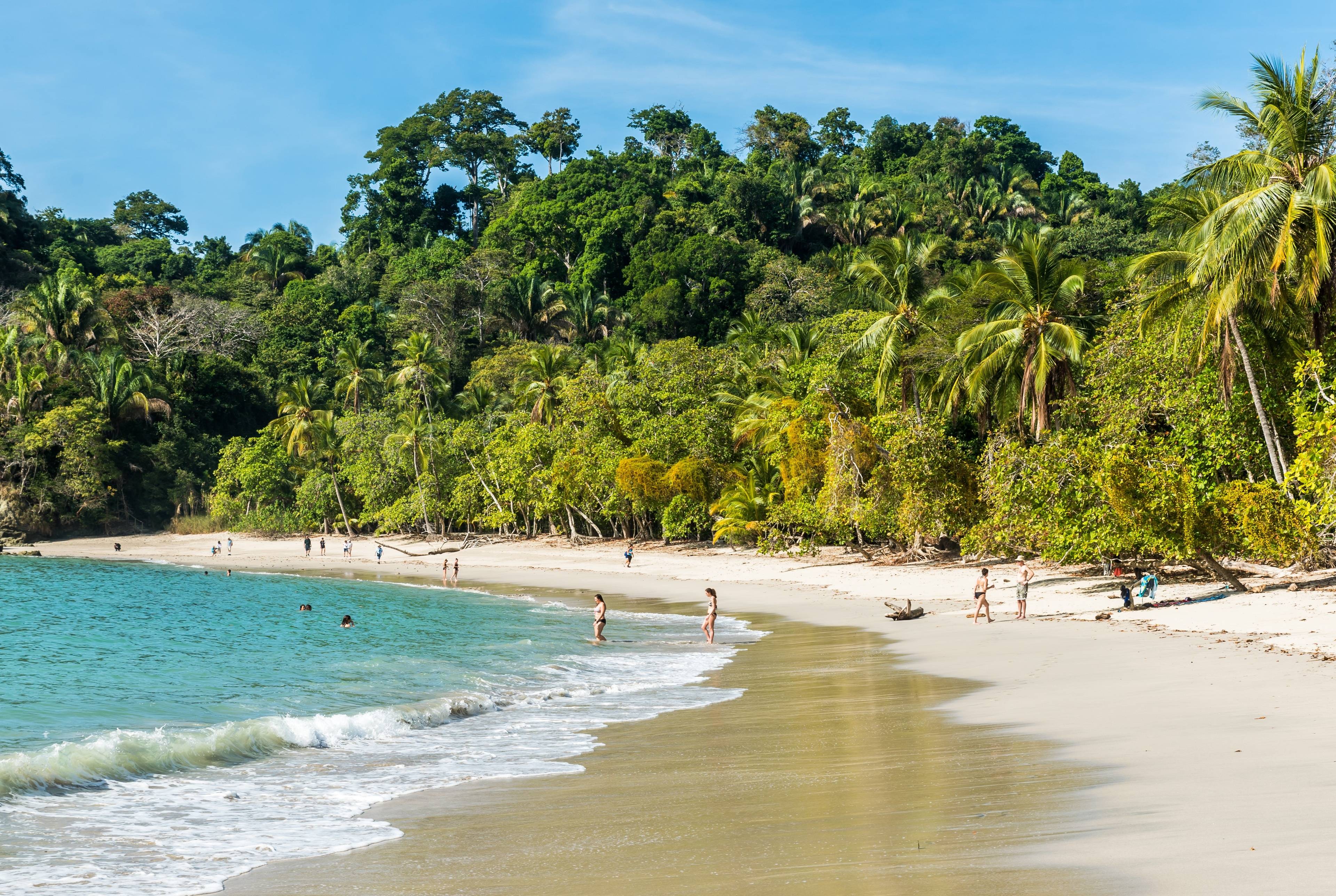 Beaches, Volcanoes, Forests, Chocolate and Adrenaline in 4 days in Costa Rica