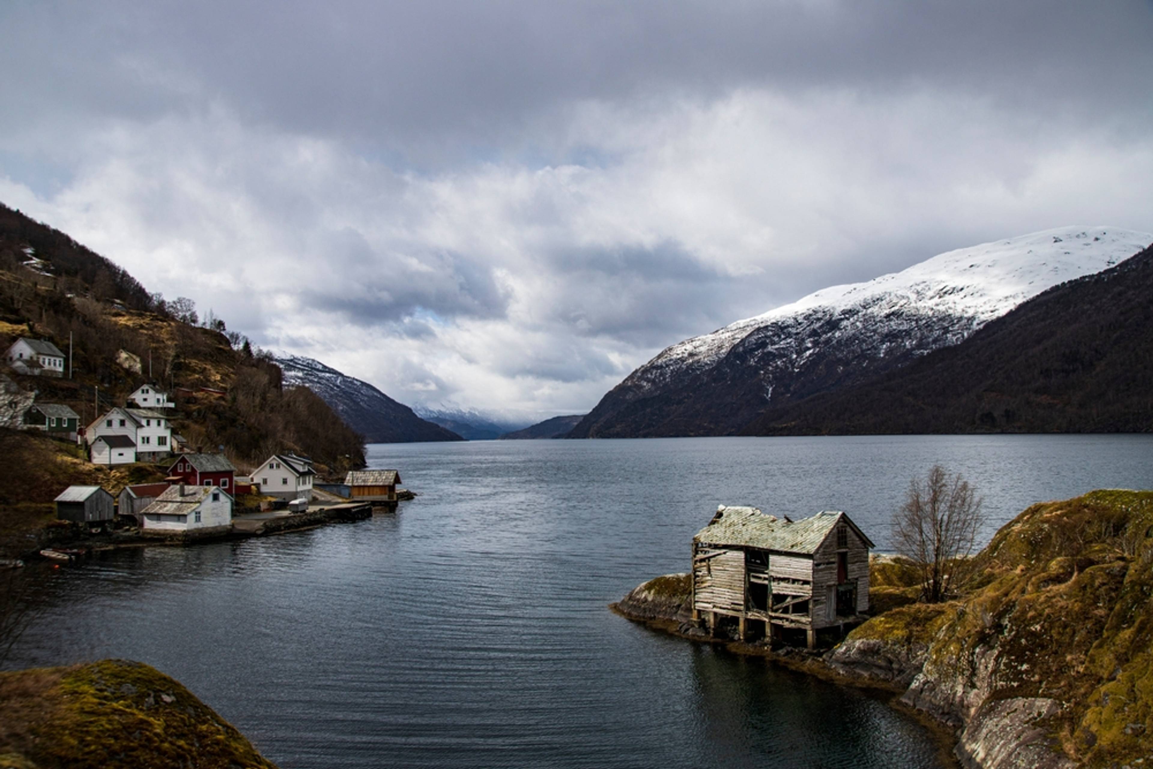 Old Åkra Fjord Road