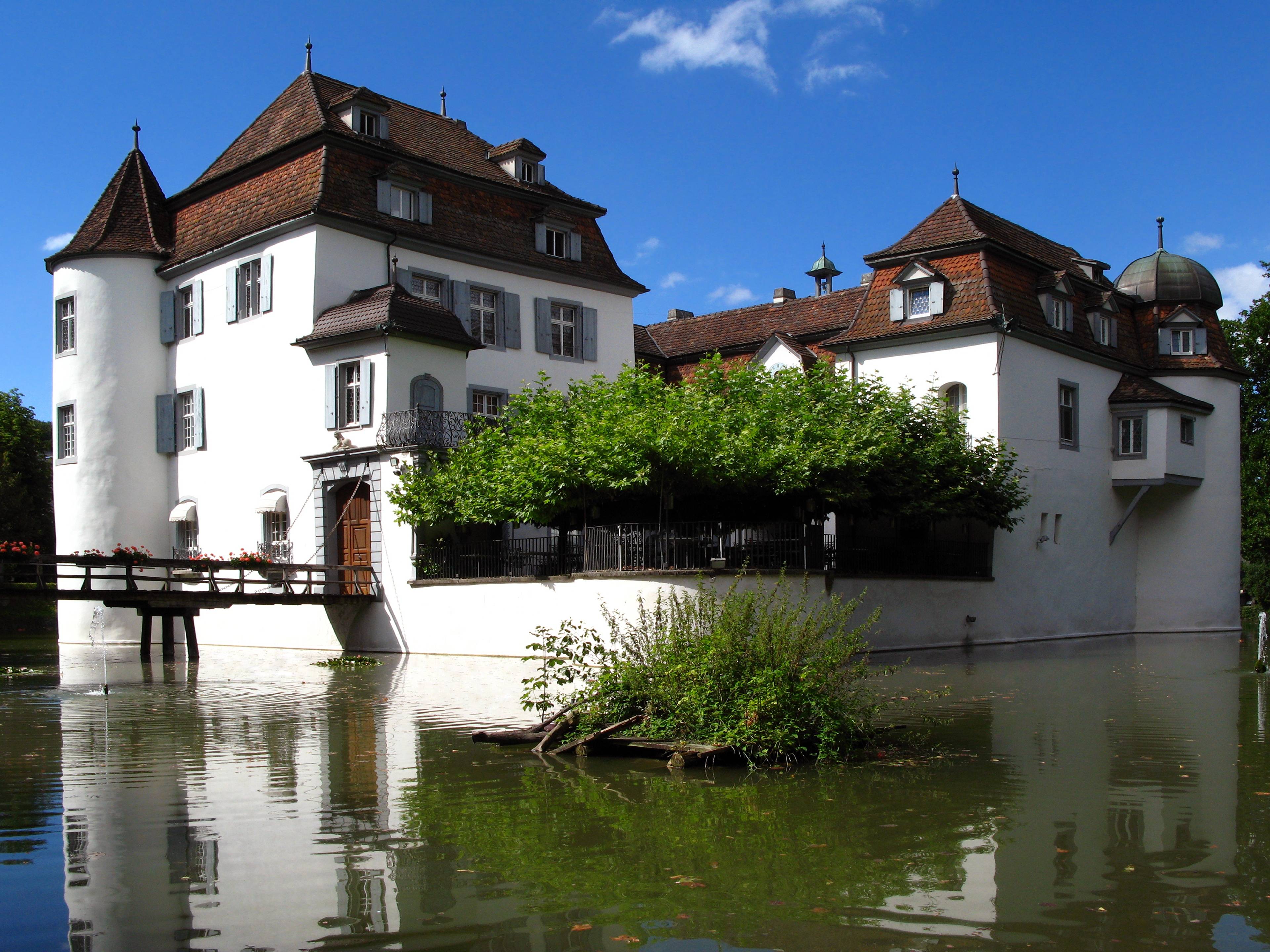 Schloss Bottmingen