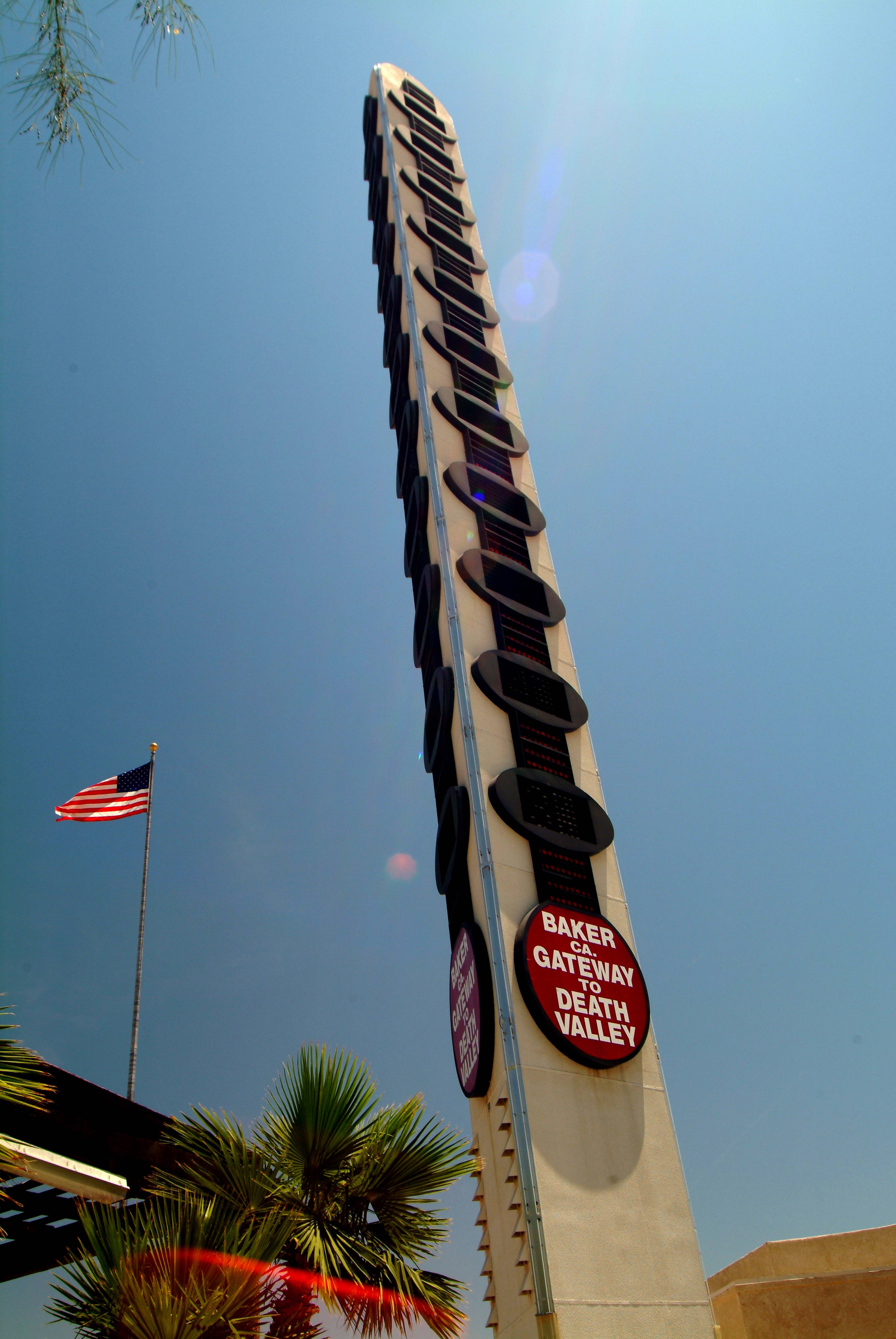 The World's Tallest Thermometer