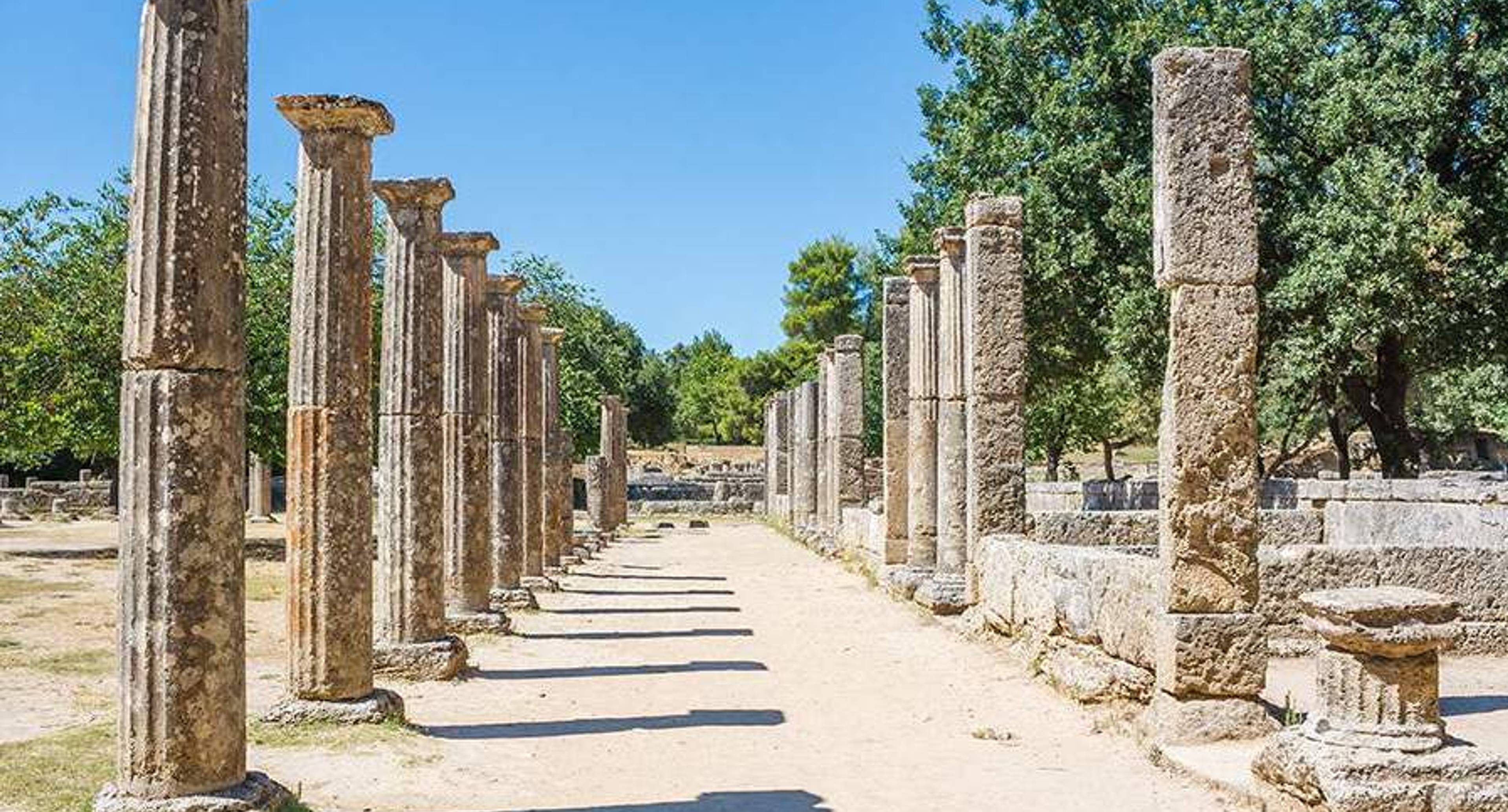 Olympia - Patras - Nafpaktos - Delphi