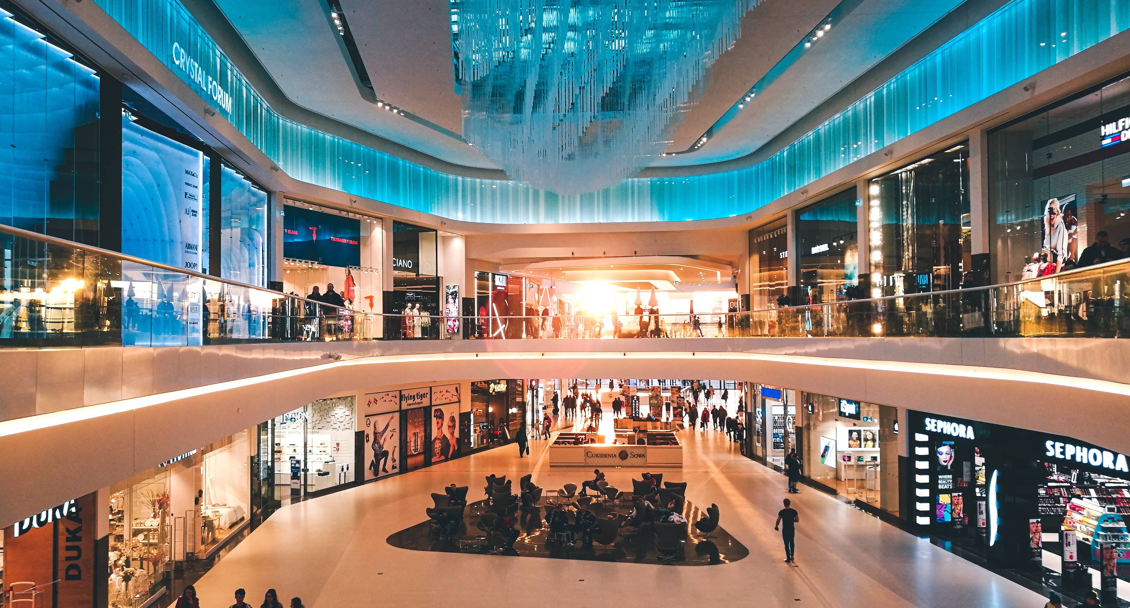 Flâner dans de belles rues et boutiques