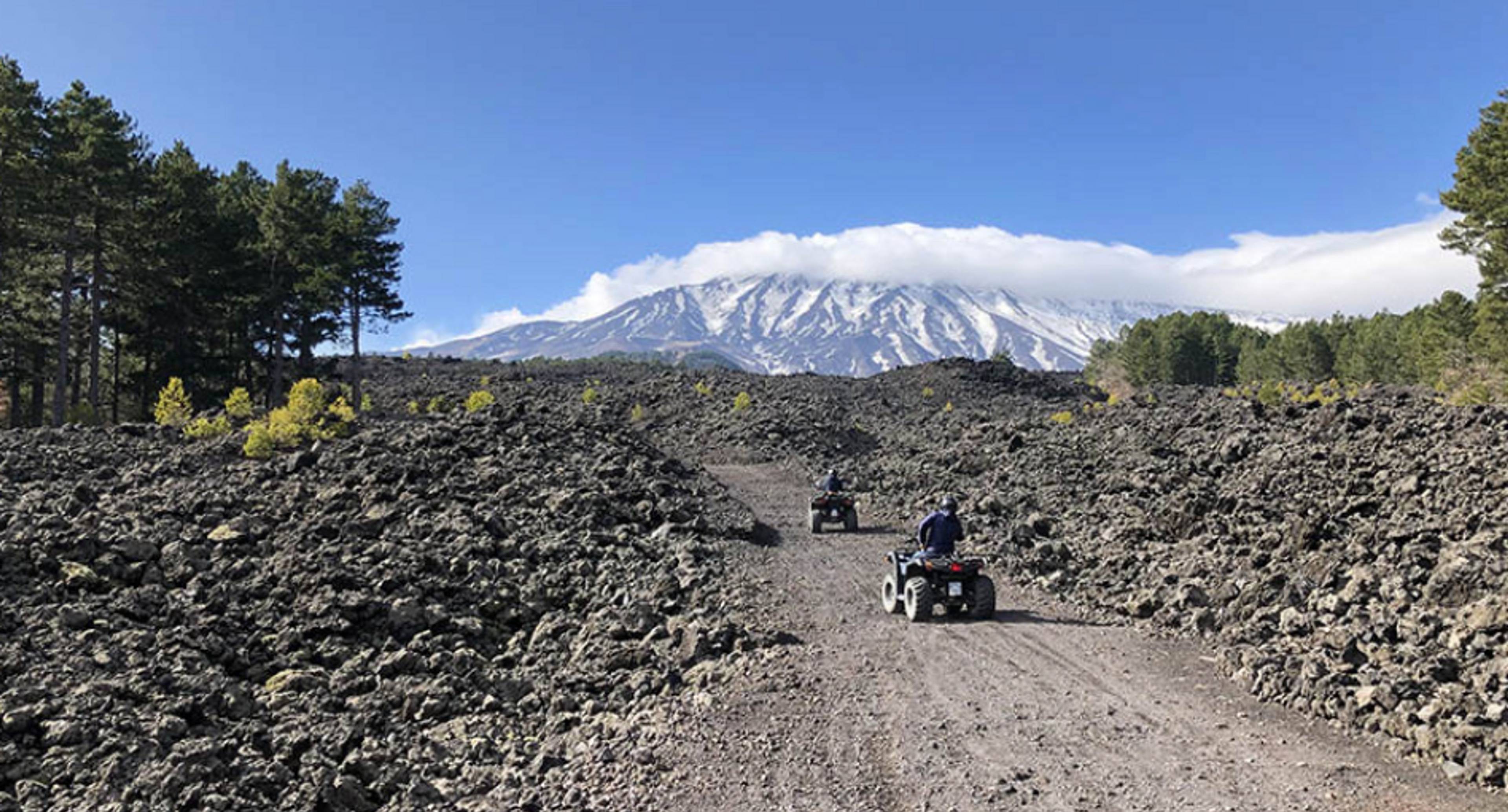 Descubrir un gran paisaje con una excursión en quad