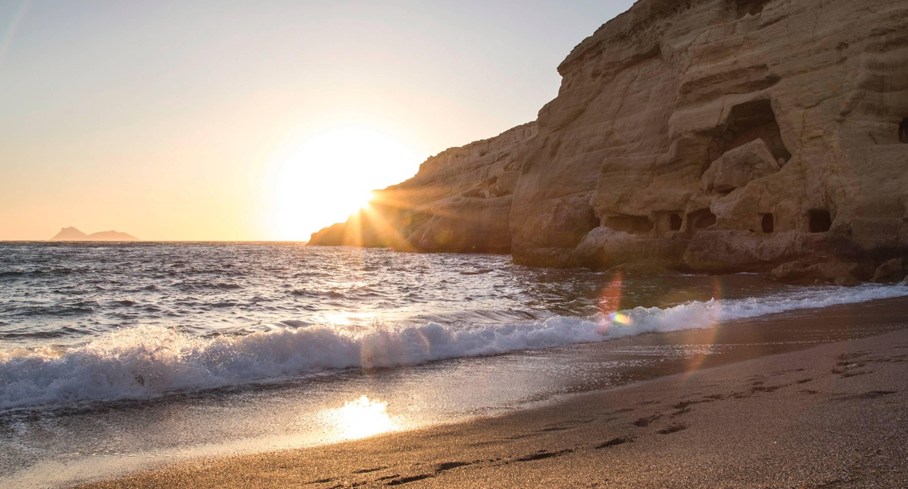 Walks along the Pacific Ocean