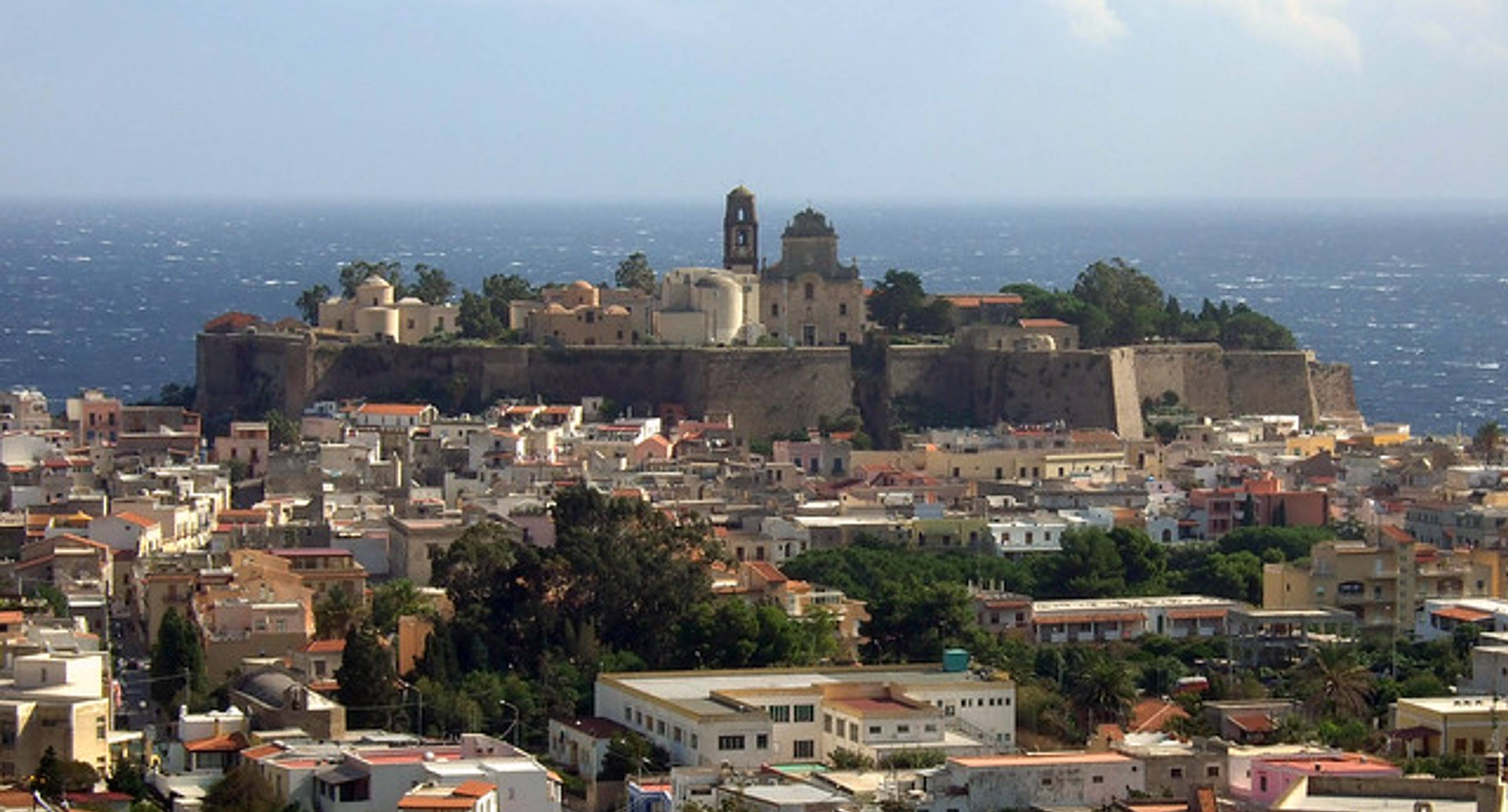 Day 1: From Catania to Lipari island