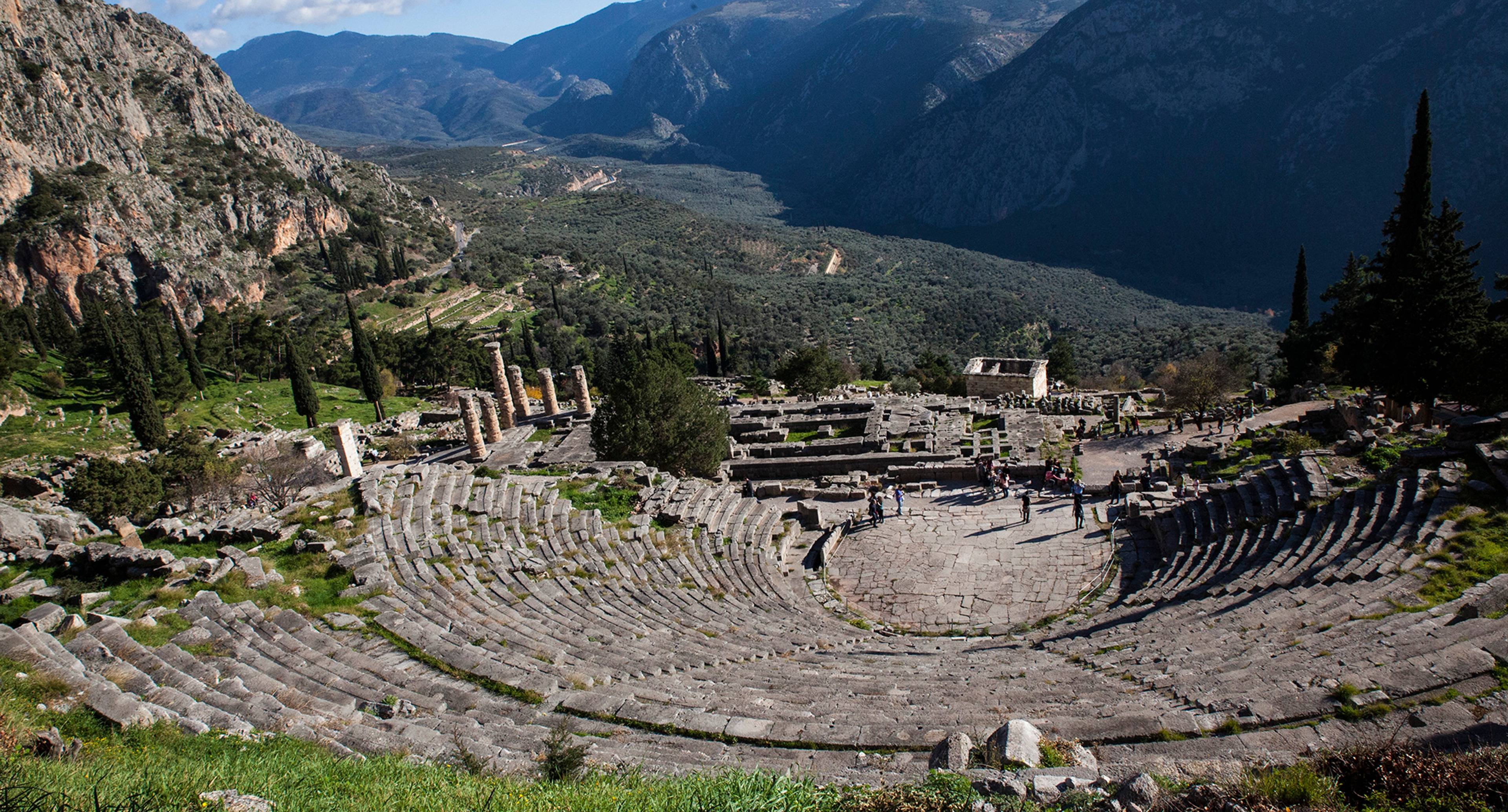 Itea - Delphi - St. Luka's Monastery - Kamena Vourla