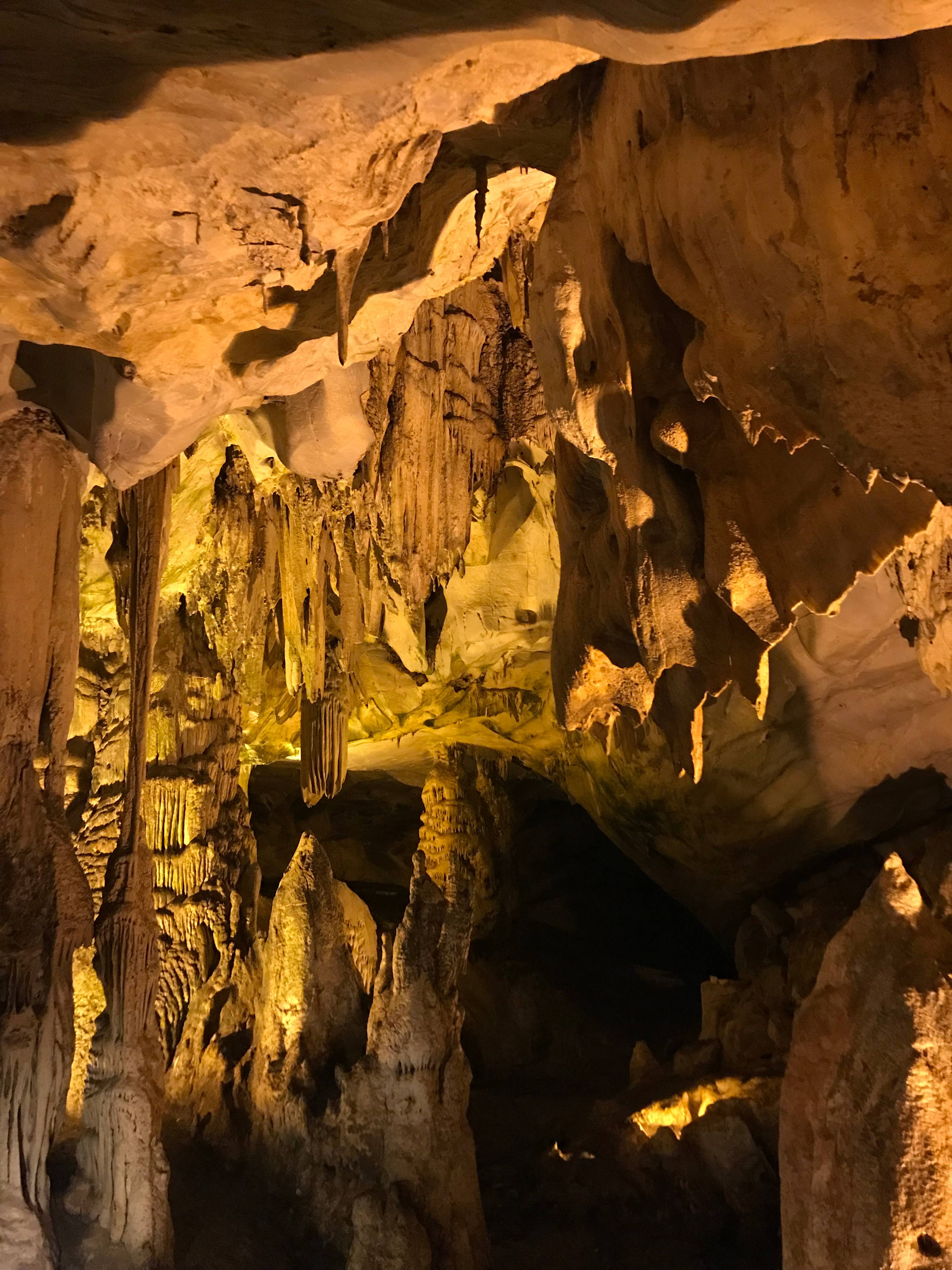 Grotte di Cerdon - Parco divertimenti preistorico