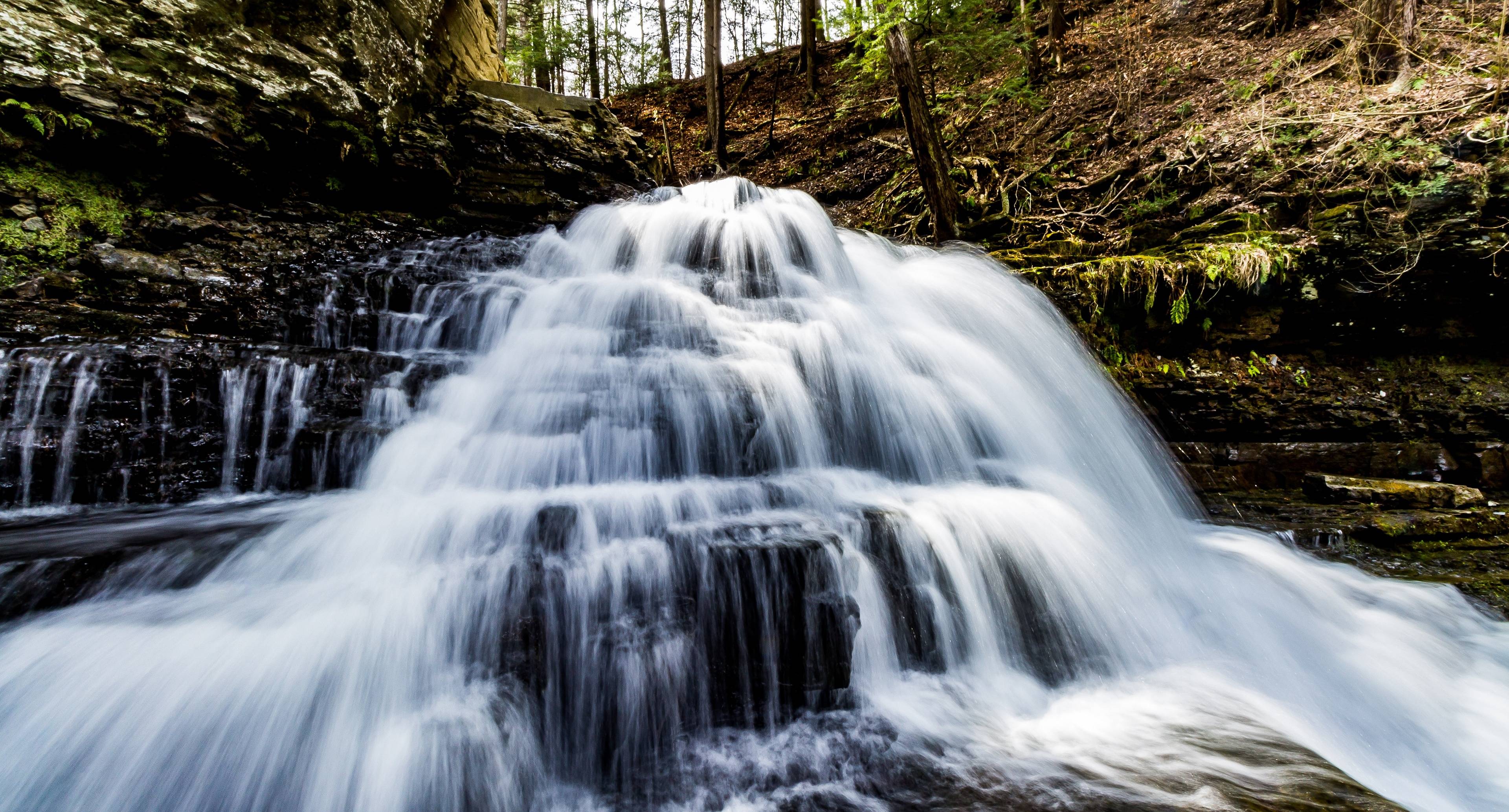 Lacs, caves à vin et châteaux dans les Finger Lakes