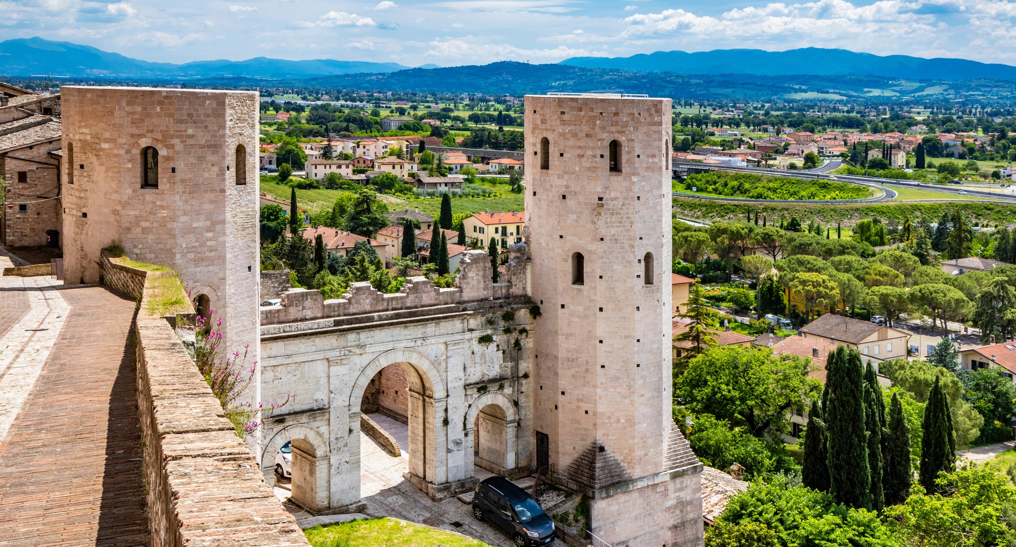 Art and History Between Marche and Umbria