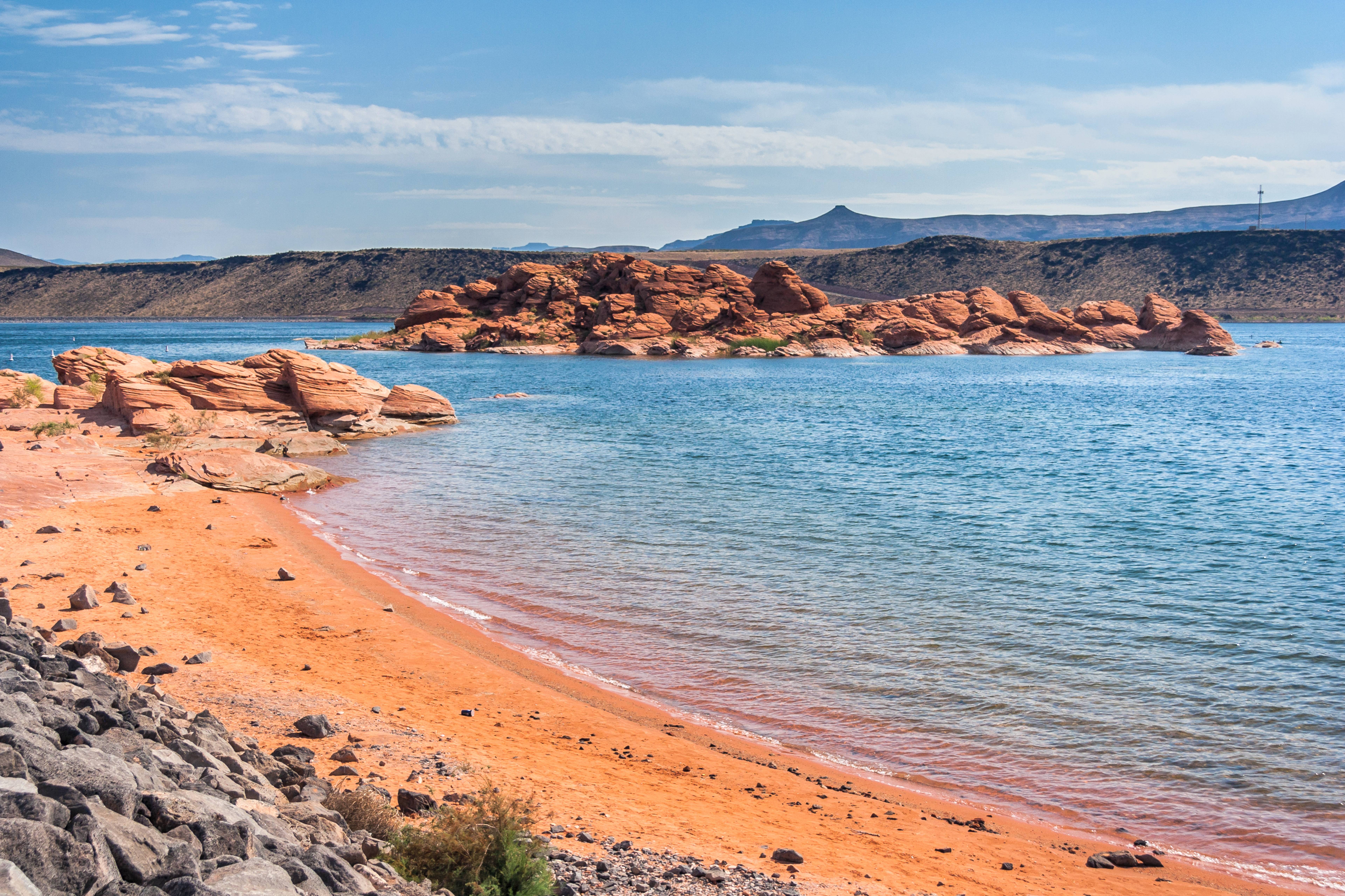 Sand Hollow State Park