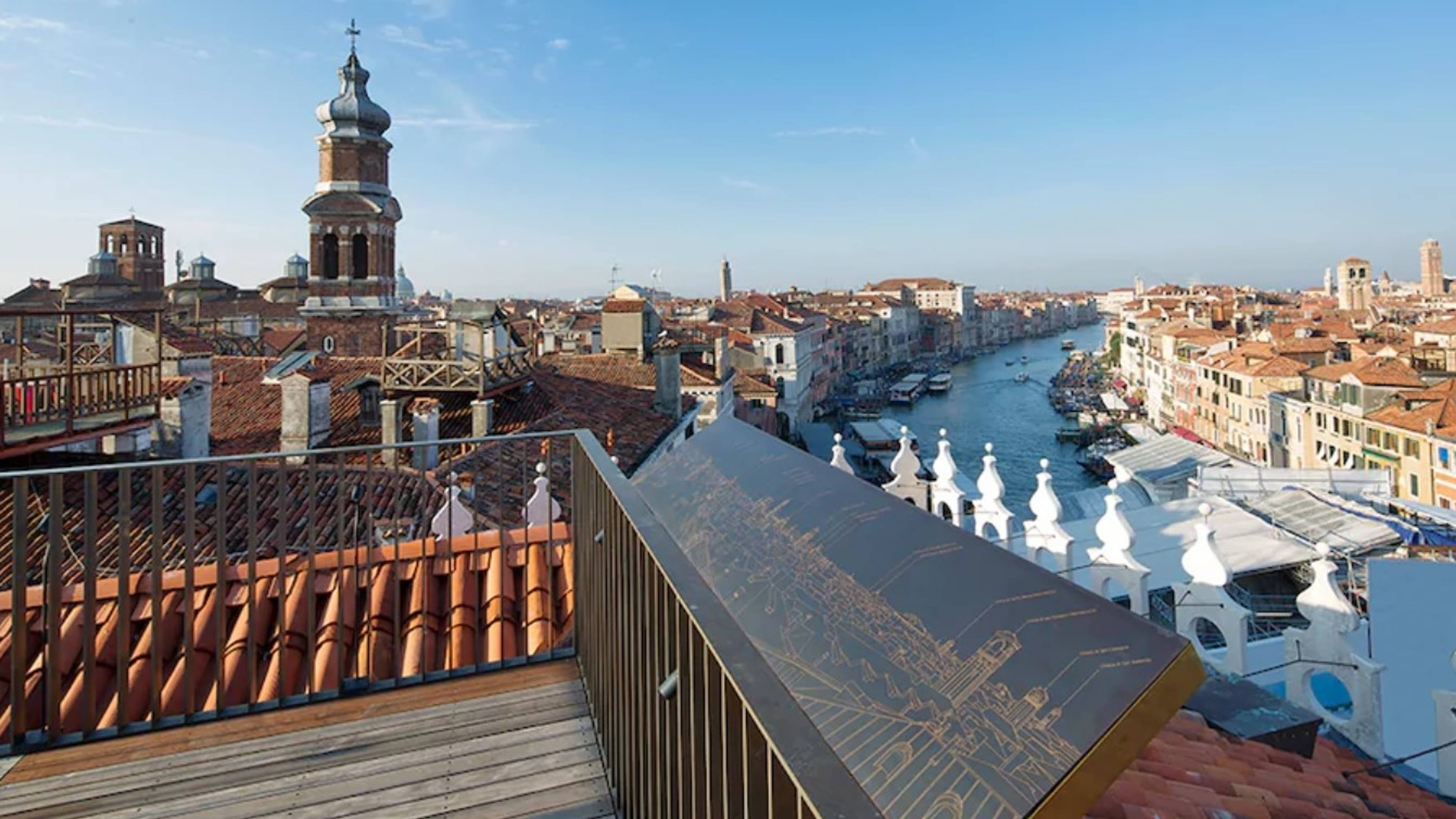 T Fondaco Rooftop Terrace Venice / DFS