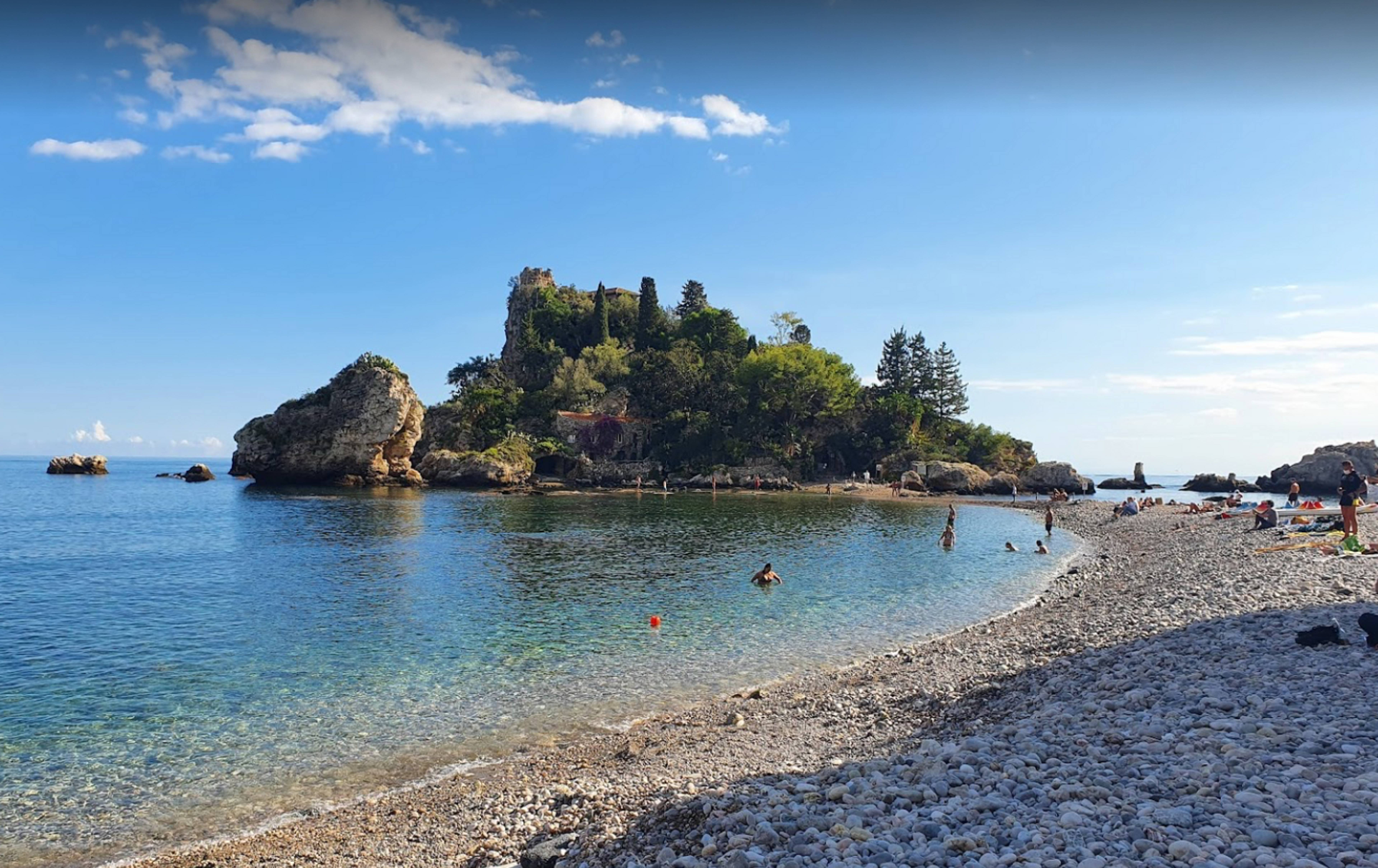 Plage libre d'Isola Bella