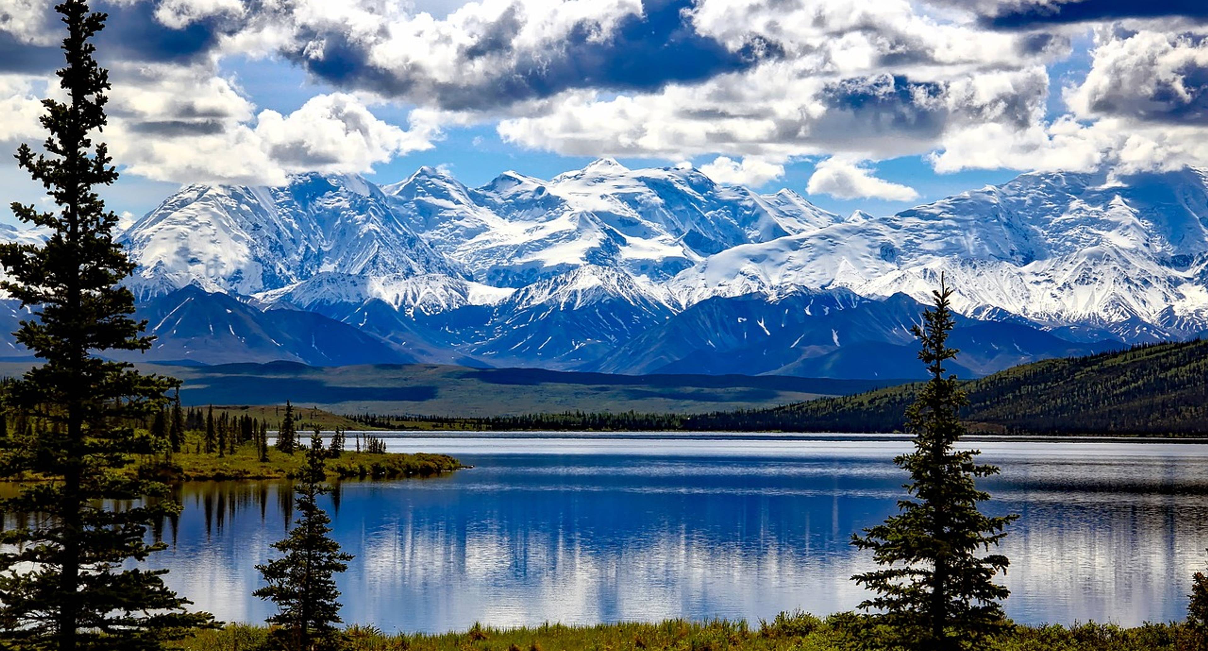 Montañas, lagos y bosques - Parque Estatal de Denali