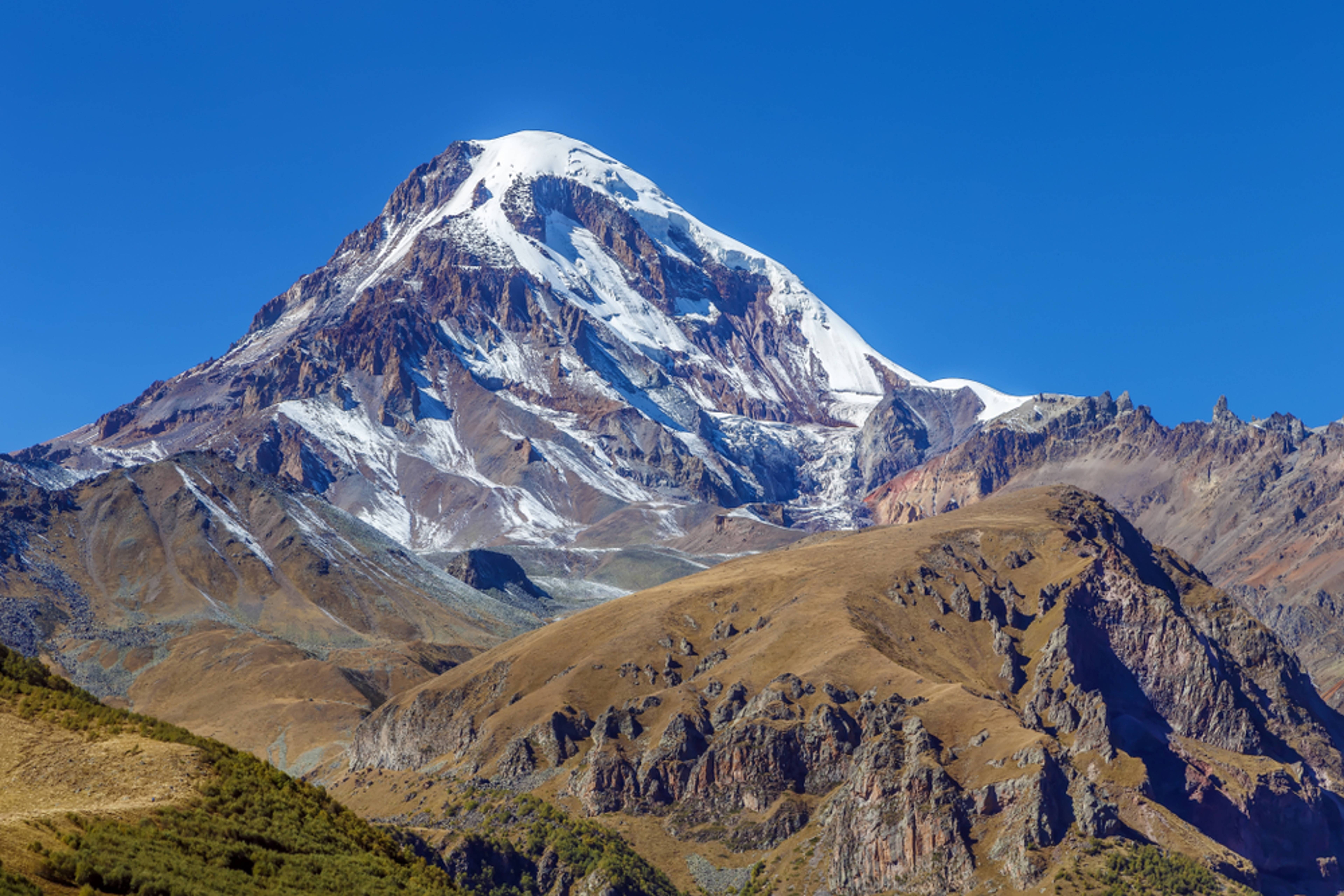 Kazbegi | Казбек | ყაზბეგი