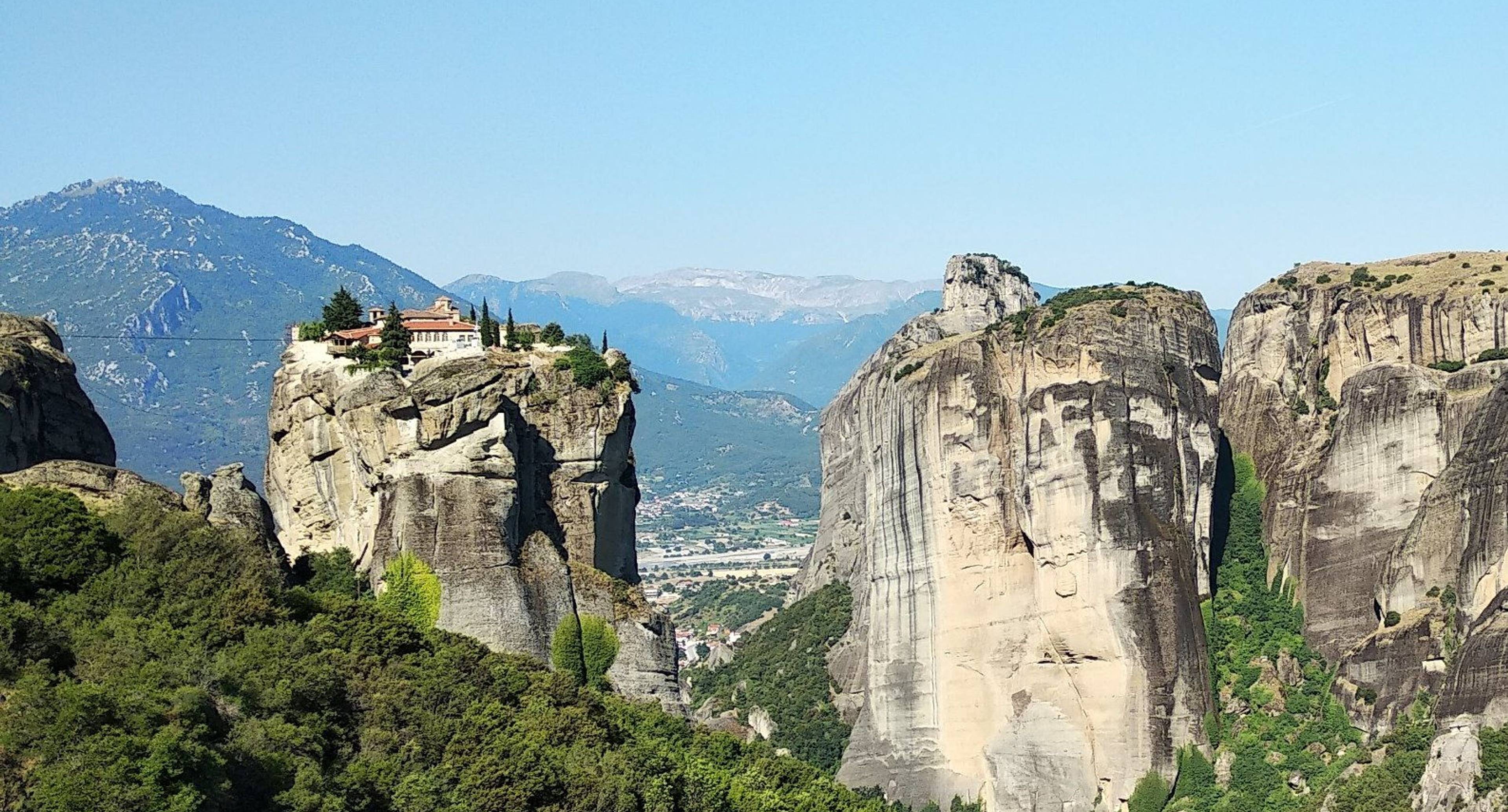 Kamena Vourla - Meteora Monasteries - Thermopylae - Kamena Vourla.