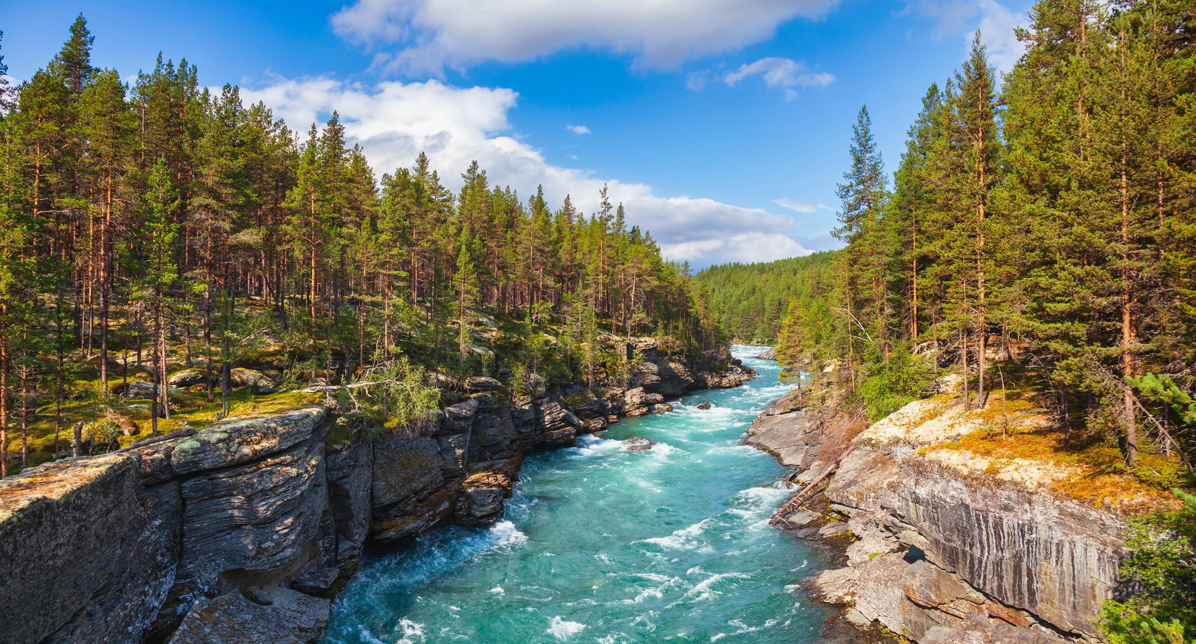 Medieval Ruins and White Water Fun in Hamar and River Sjoa