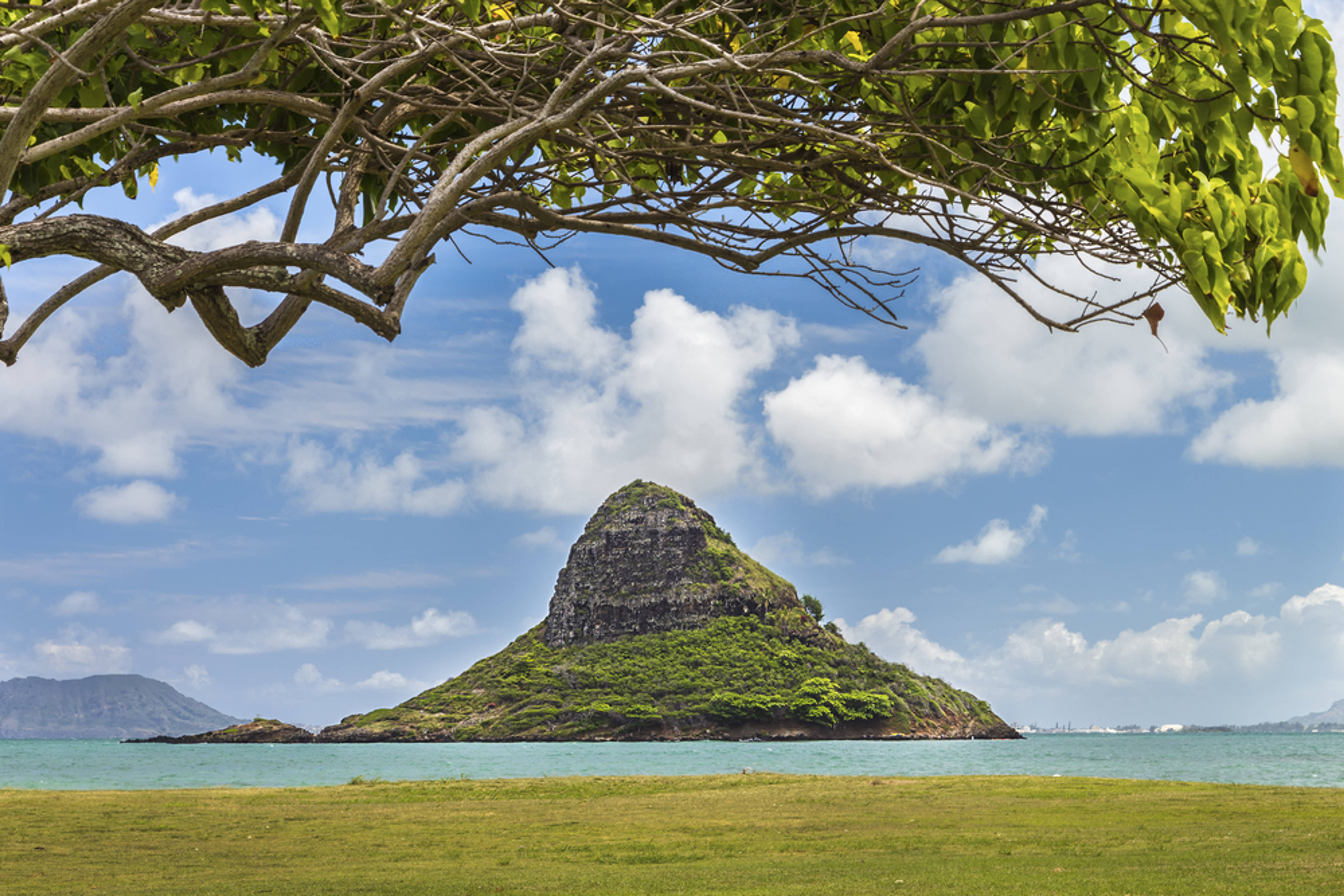 Chinaman's Hat - Scenic Viewpoint