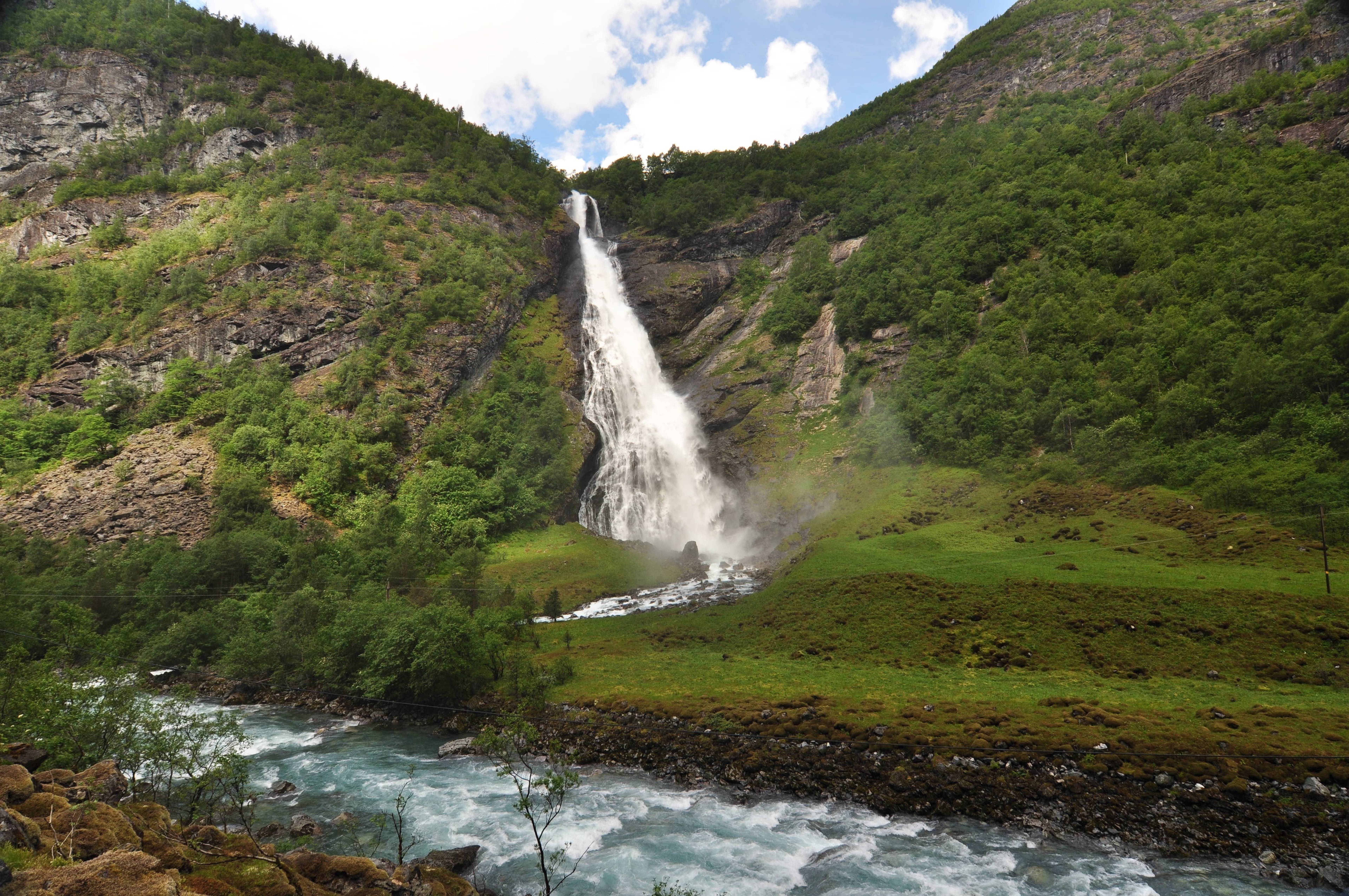 Avdalsfossen