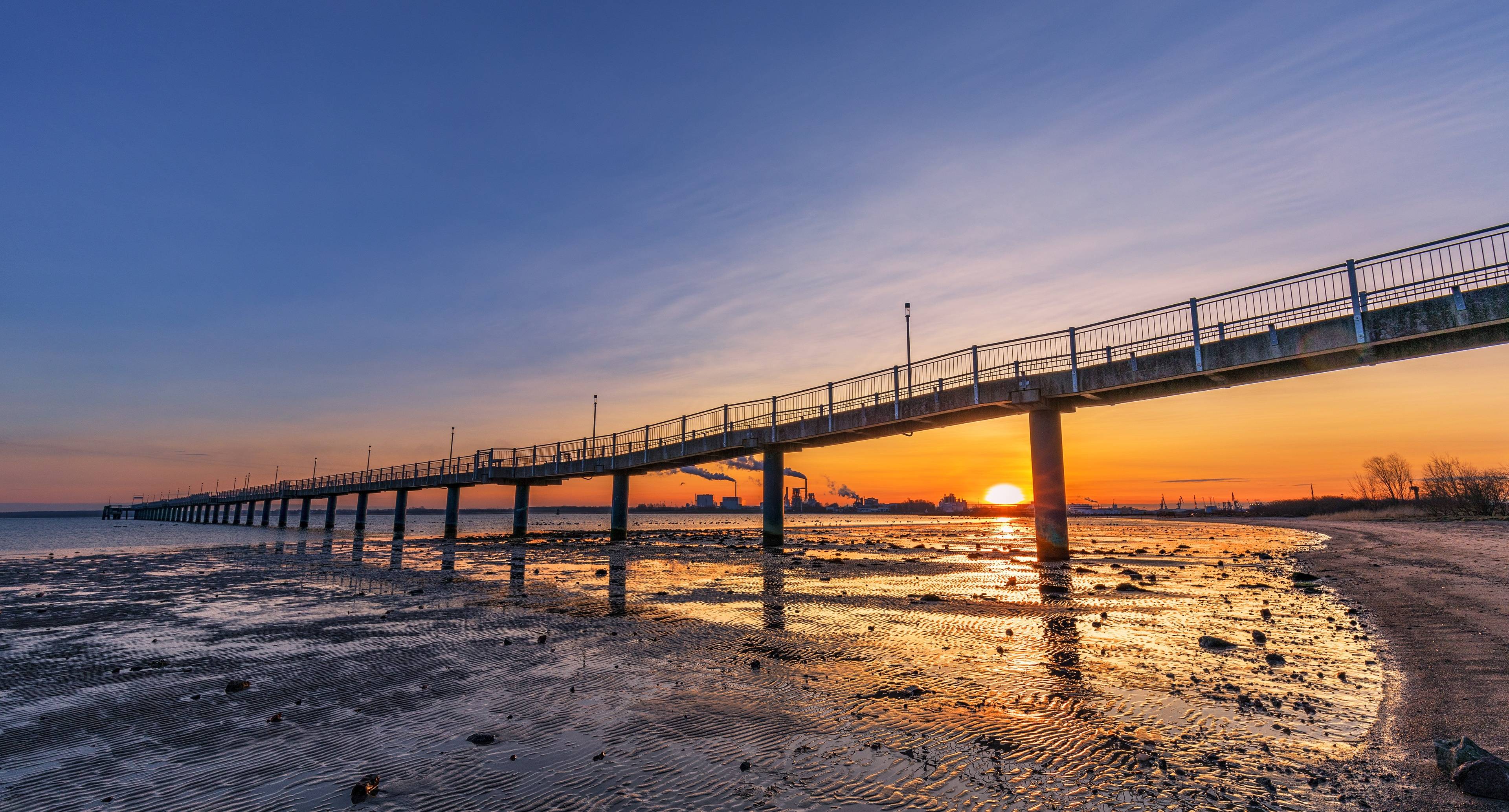 Natural Sites, Architecture, Food and History of Rostock