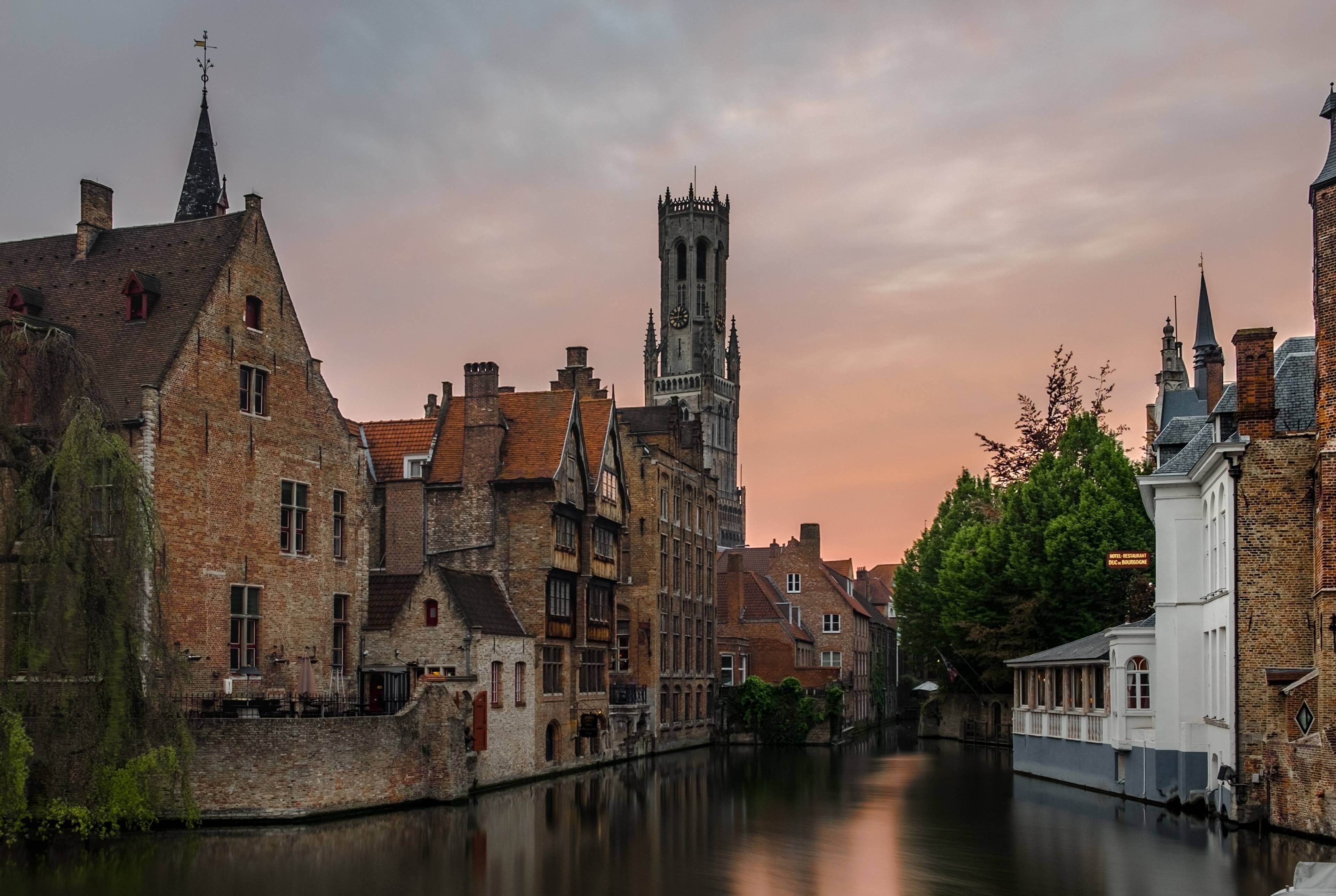 I Know I’m Awake, But It Feels Like I’m In A Dream: Road Trip to Bruges