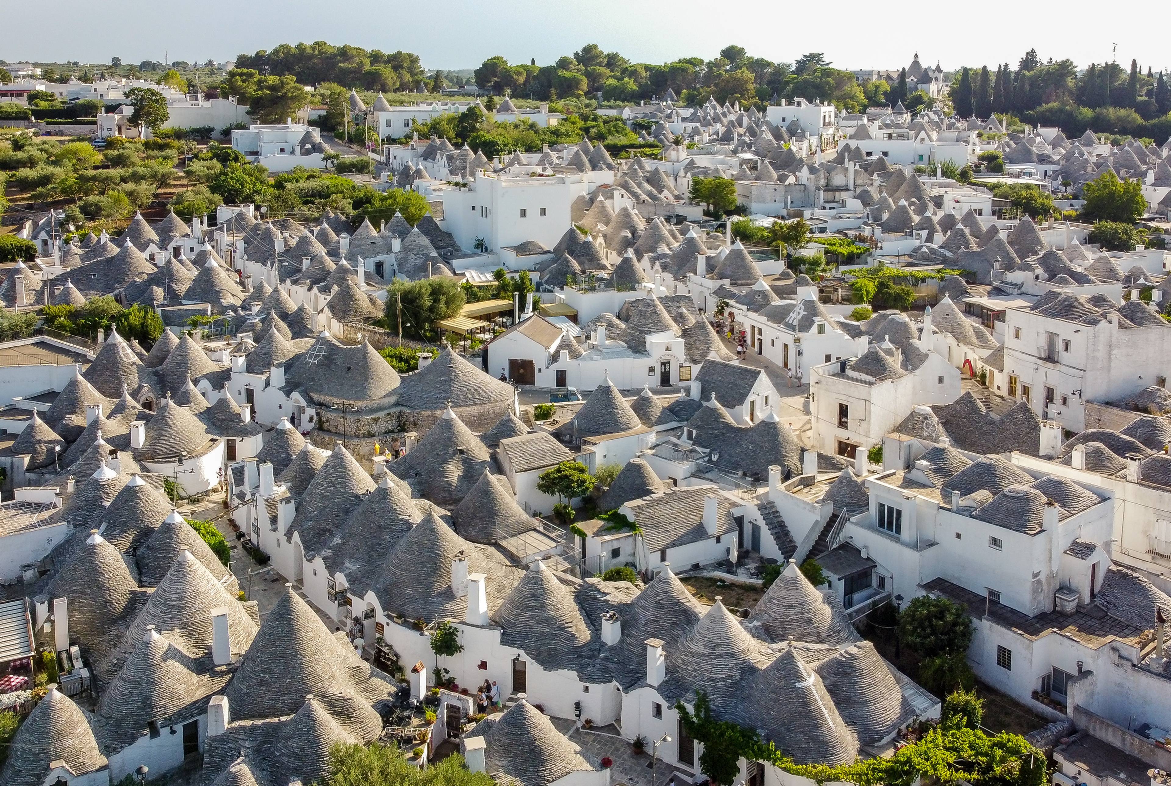 Discovering the UNESCO Heritage Site of the Trulli Houses: A Whitewashed Wonderland Awaits You