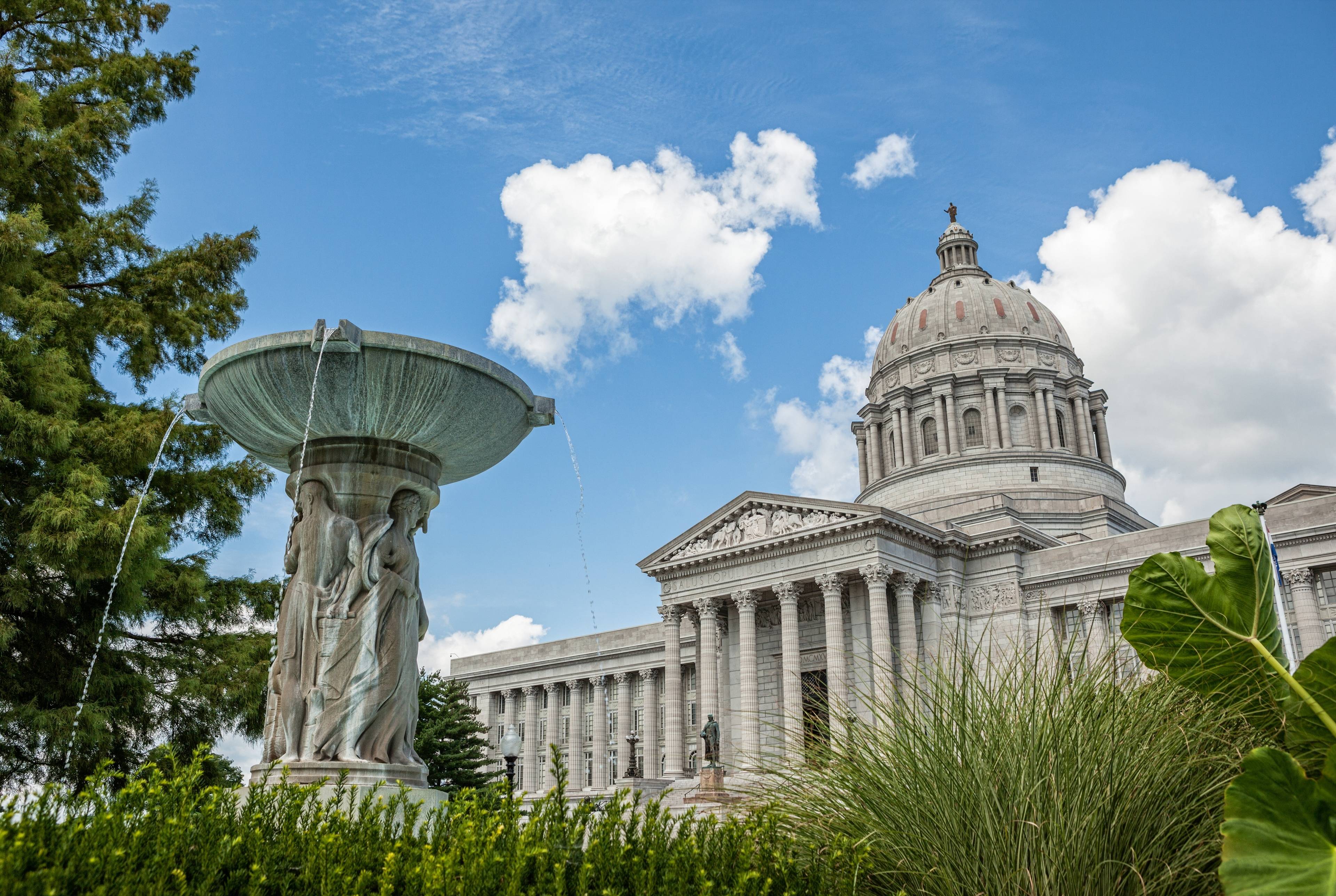 ⚡ Columbia to Lake of the Ozarks — The Heartland of America       