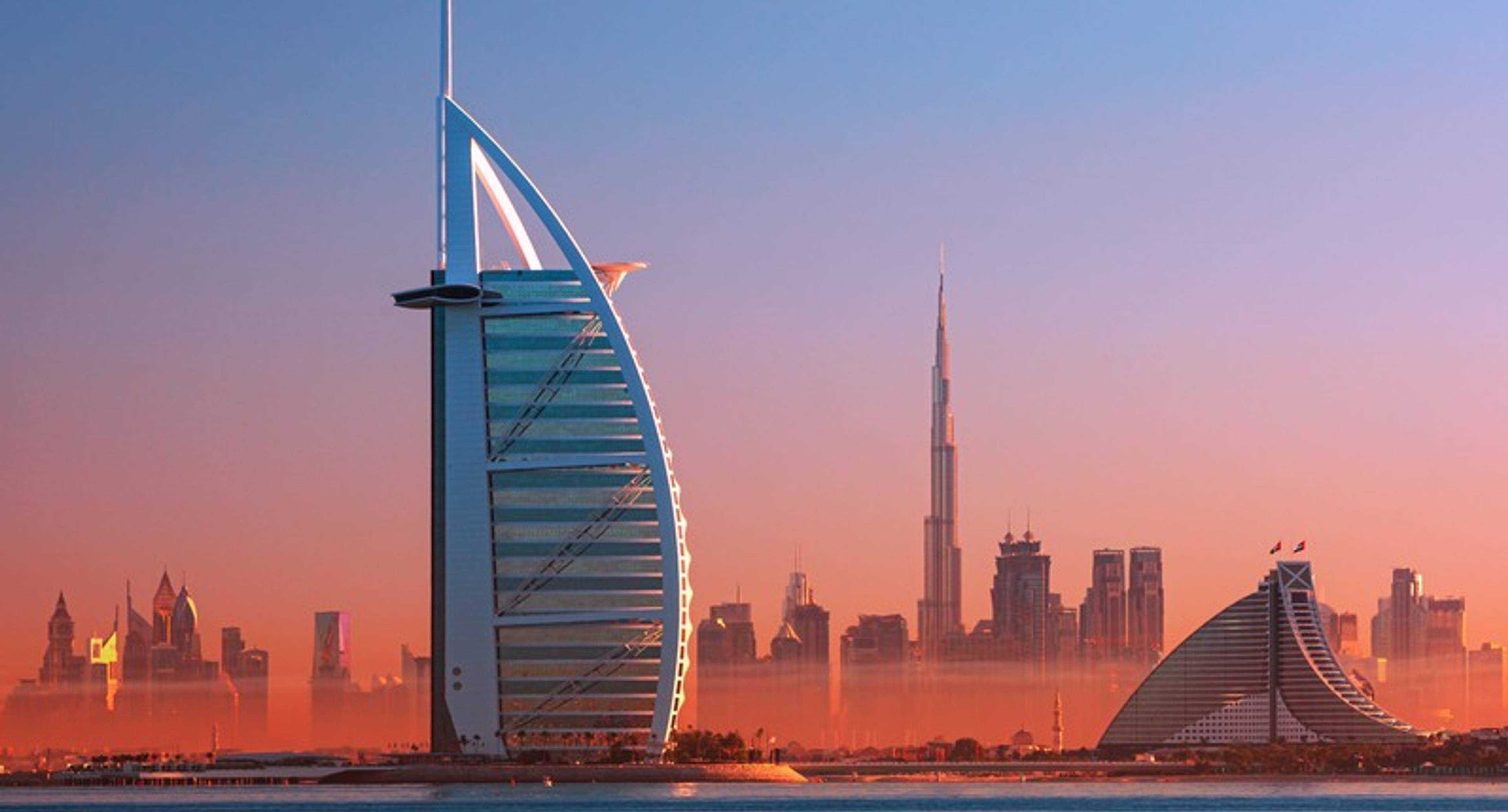 Sightseeing Dubai from Old to New