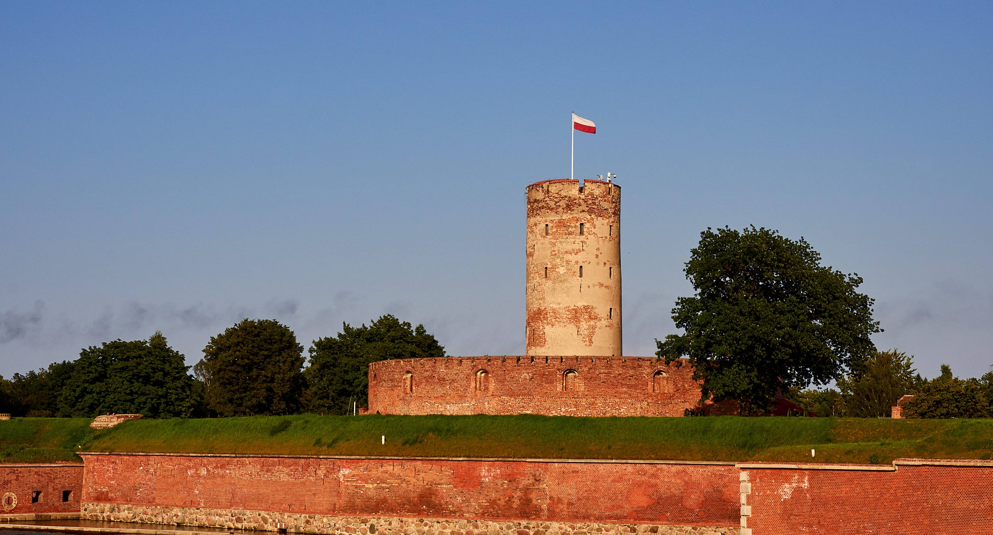 Go on an Amazing Drive From the Polish Coast to the Capital