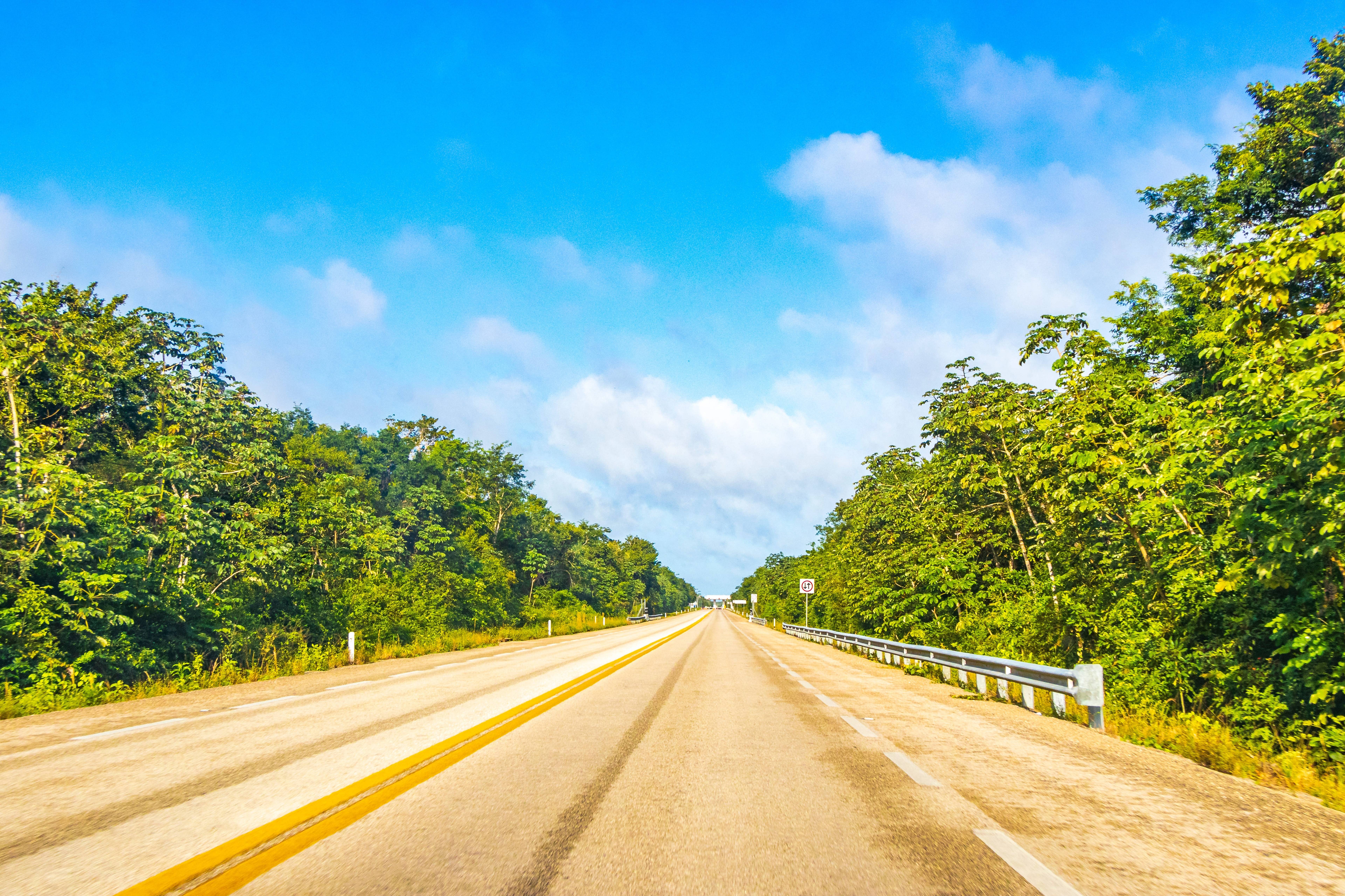 Route pittoresque le long des villages mayas