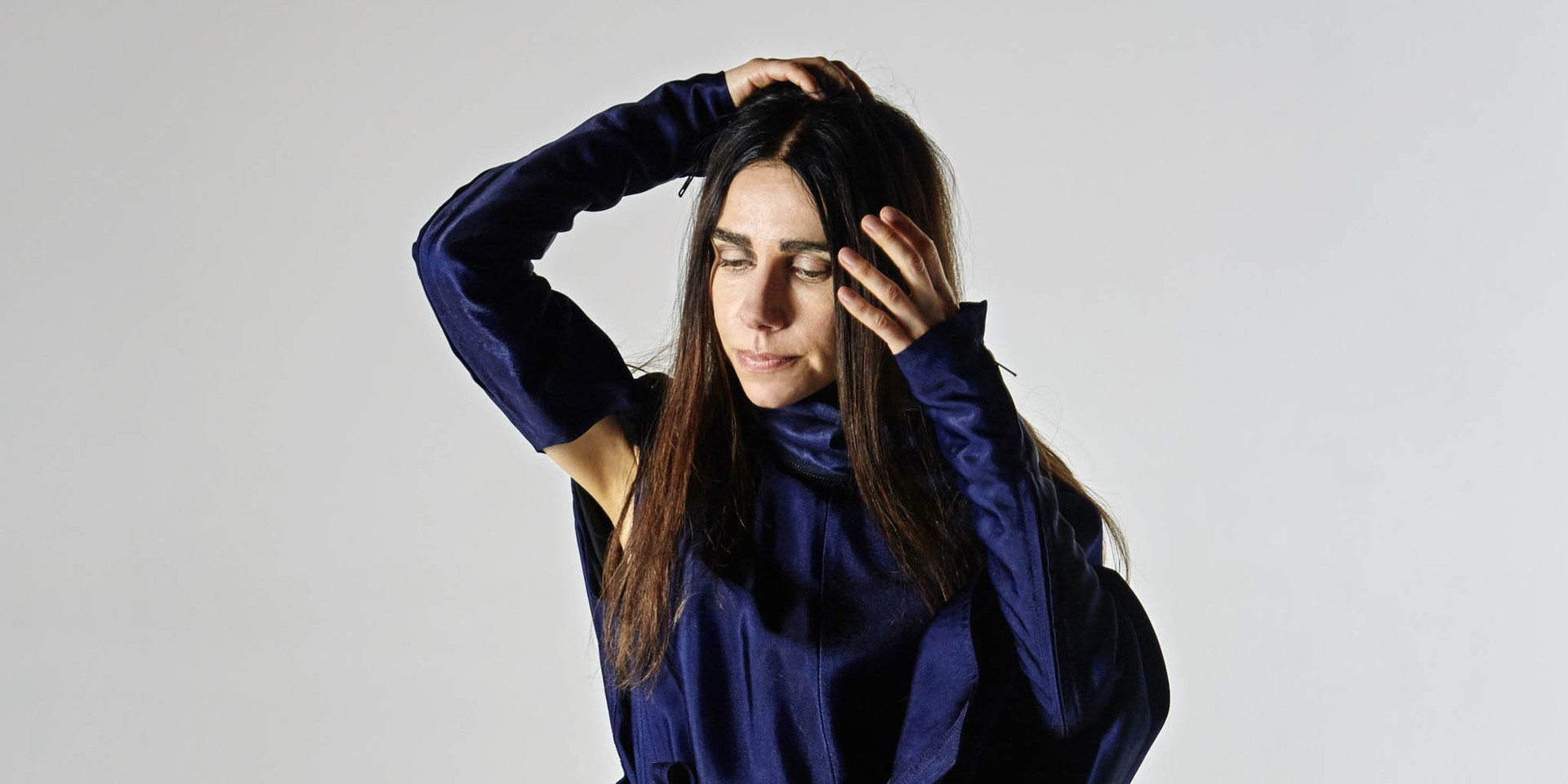PJ Harvey will sign her new book of poetry before her show in Singapore