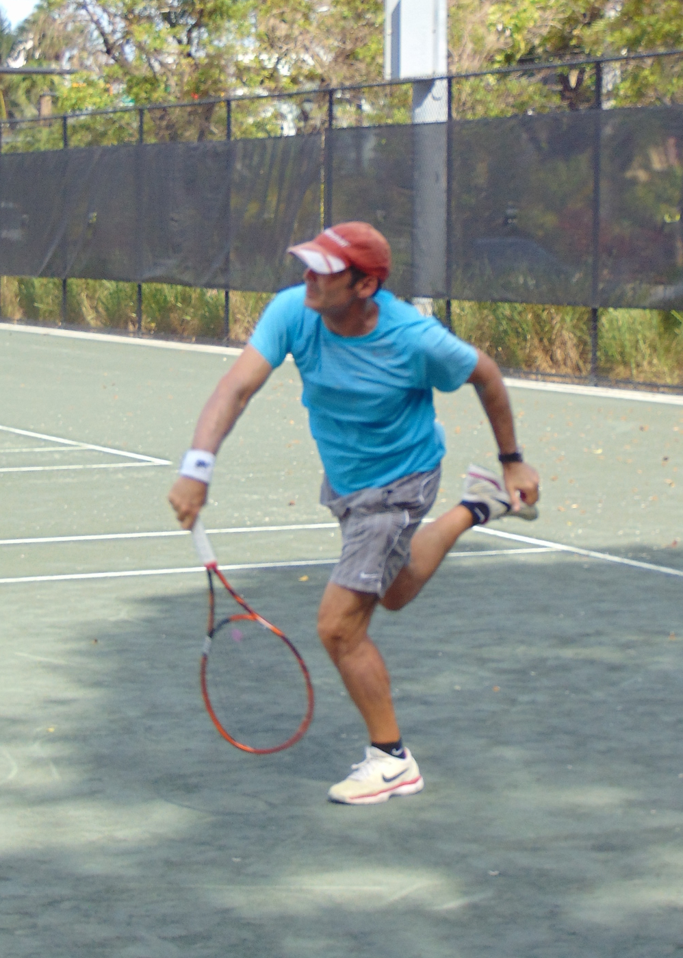 Douglas M. teaches tennis lessons in Miami Beach, FL