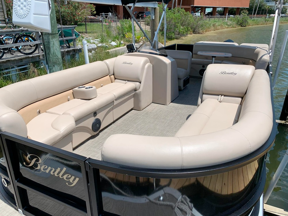 Pontoon Boat Multi-Day Rentals