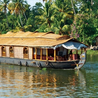 tourhub | UncleSam Holidays | Kerala Backwaters and Beaches Tour 