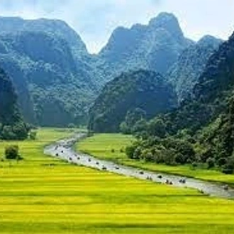 tourhub | Bravo Indochina Tours | Explore North Vietnam and Laos in 11 Days 