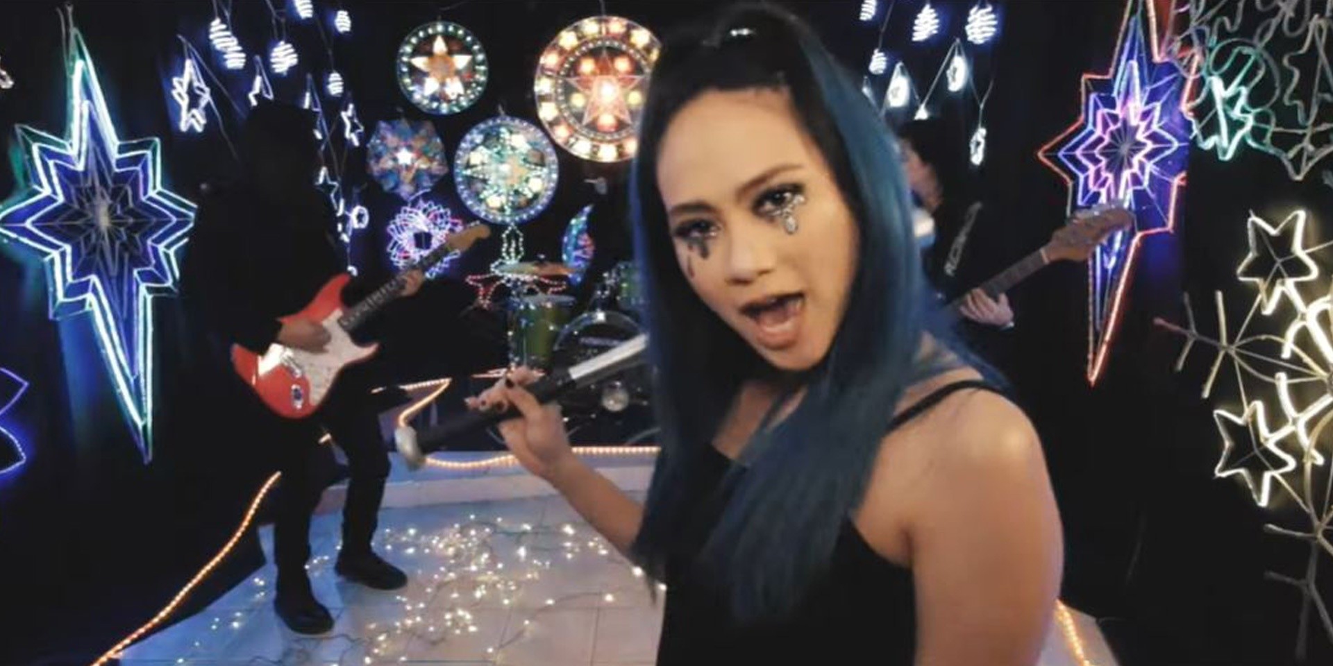 Gracenote are out for revenge in new 'Christmas Break' music video – watch