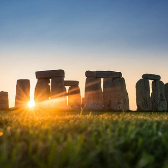 tourhub | British Heritage Tours | London & Iconic England Small Group Tour - 6 days 