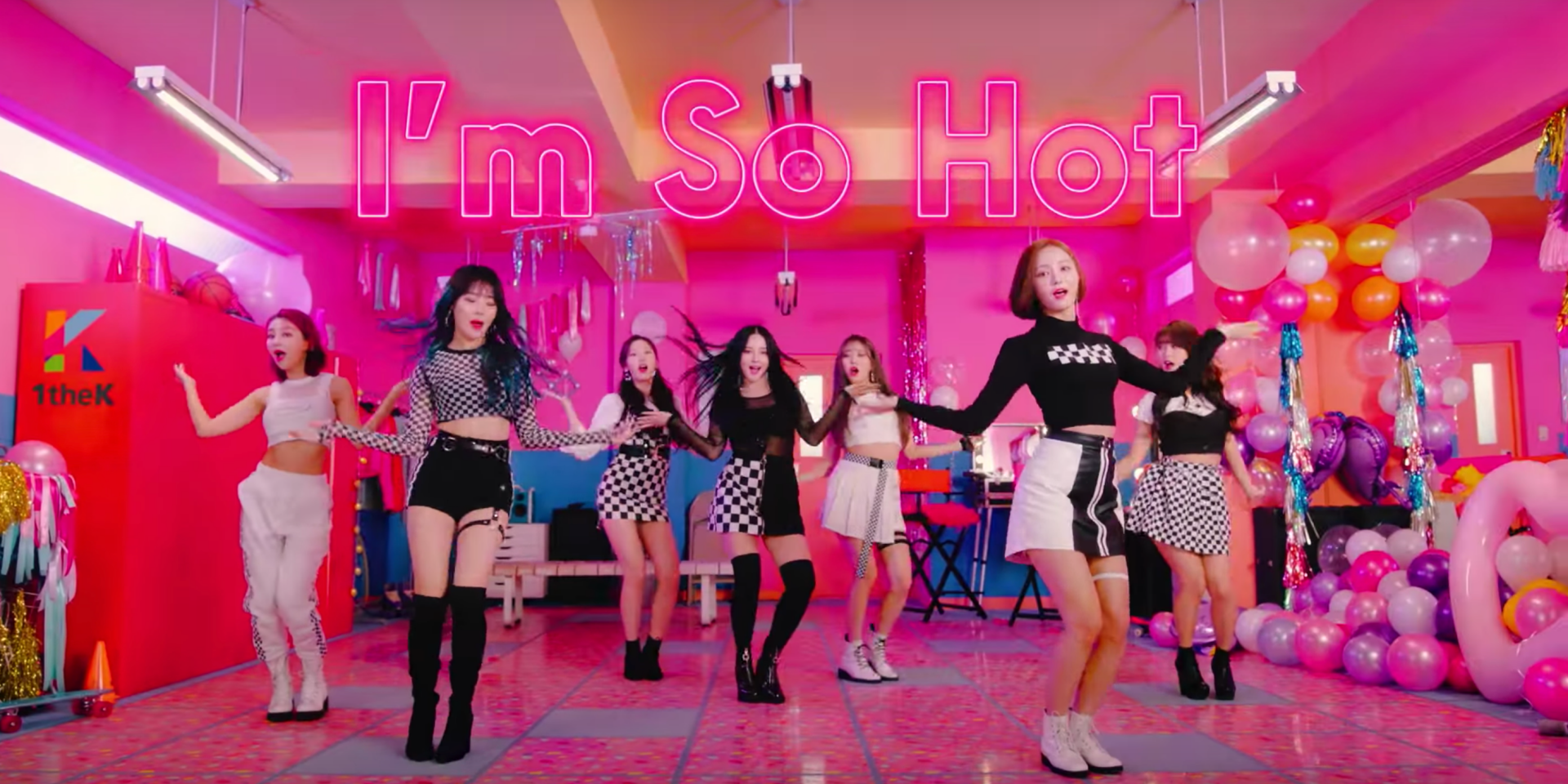MOMOLAND releases new EP Show Me, shares new music video – watch