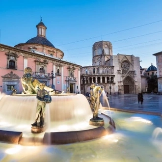 tourhub | Travel Editions | Valencia Tour - Art Nouveau to the City of Science 