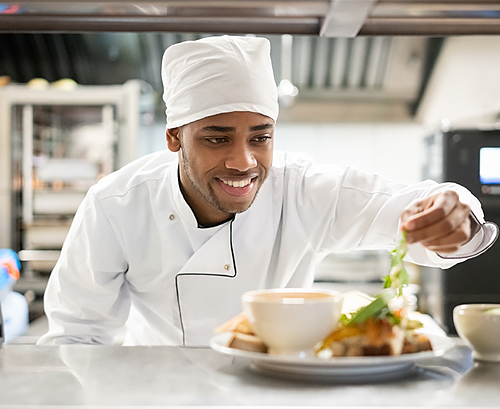 Représentation de la formation : TITRE PROFESSIONNEL COMMIS DE CUISINE RNCP38722 NIVEAU 3 (CAP/BEP)