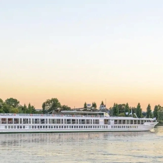 tourhub | CroisiEurope Cruises | Fall Festival: French Cuisine and Impressionism on the Seine River 