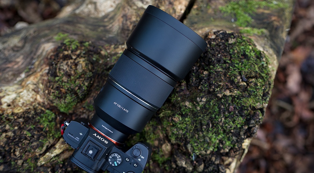 Samyang AF 135mm F1.8 FE voor  Sony E-mount