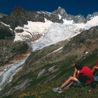 tourhub | UTracks | Mont Blanc Encompassed 