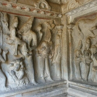 tourhub | Agora Voyages | Cultural Carvings: Temples Tour Across Mumbai & Bangalore 