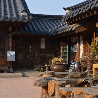 tourhub | Tweet World Travel | SOUTH KOREA PREMIUM SMALL GROUP TOUR 