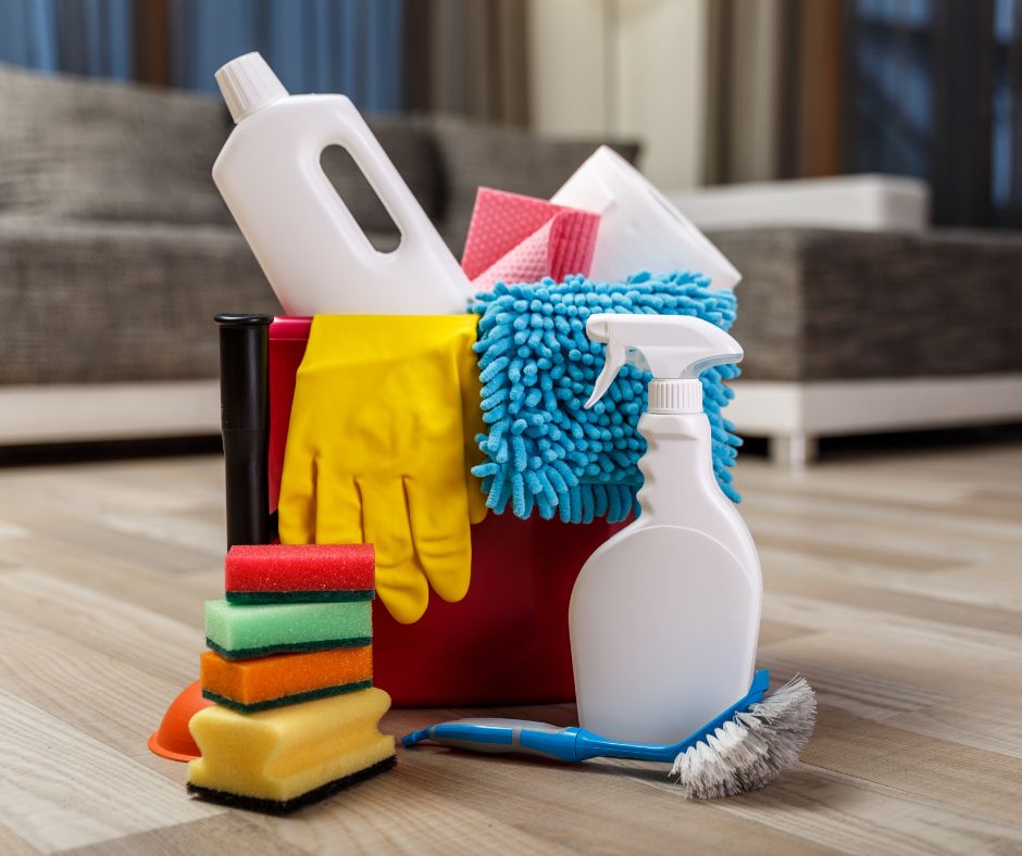Supplies Needed for Apartment Cleaning