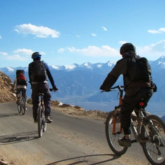 tourhub | SpiceRoads Cycling | Biking India's Nubra Valley 