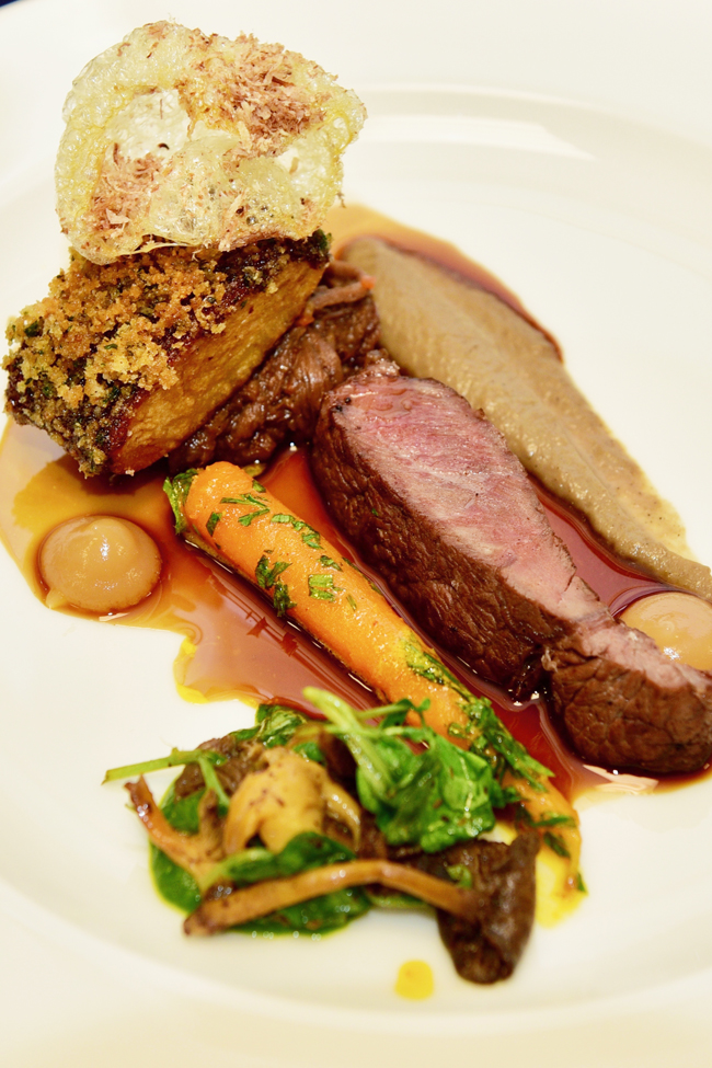 60-day, dry-aged Doom Bar-braised Jacobâs Ladder, beef dripping potato, mushroom purÃ©e, Chanterelles and watercress, baby carrot, pickled onion ketchup, beef tendon crisp, beef and ale sauce